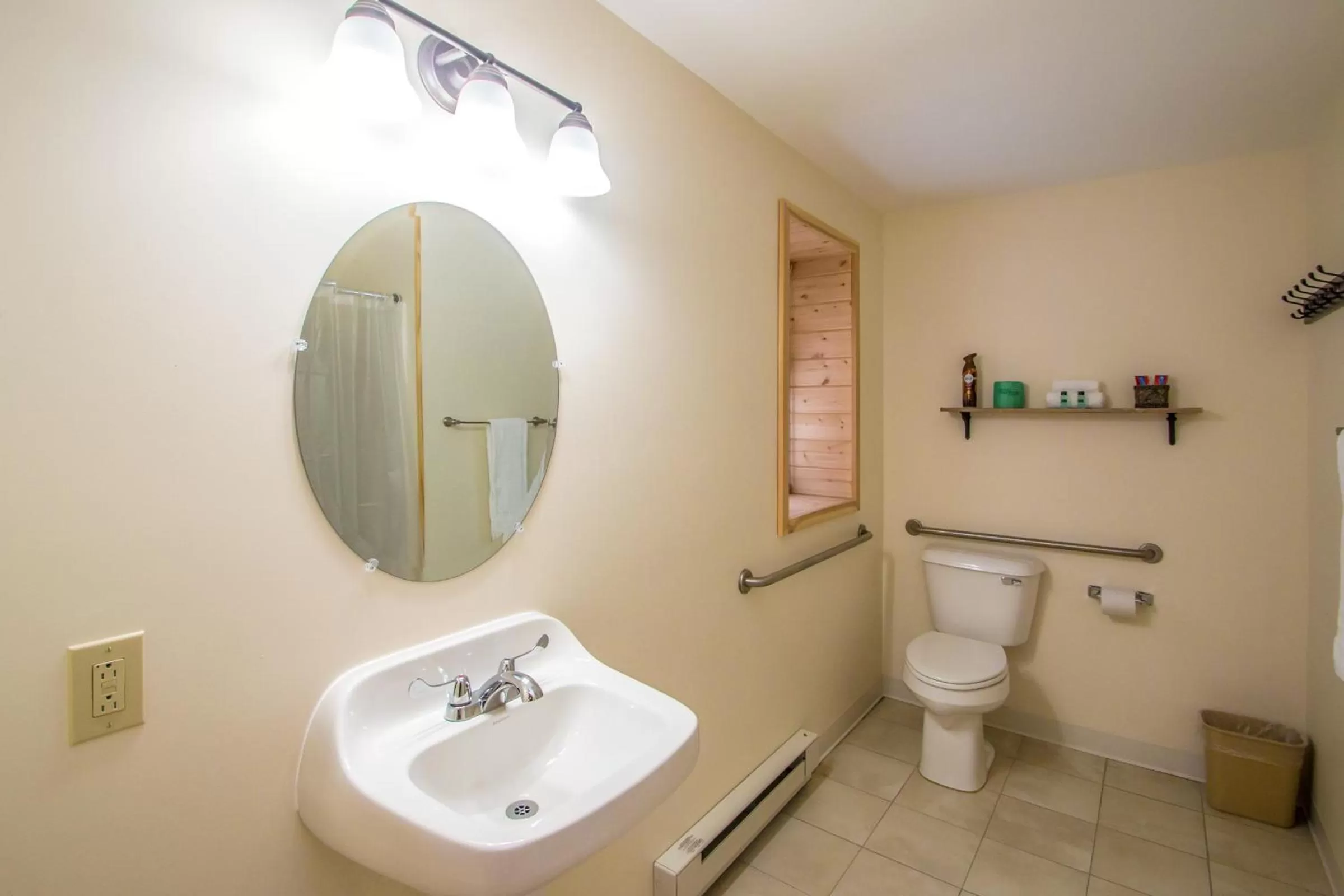 Bathroom in Presidential Mountain Resort