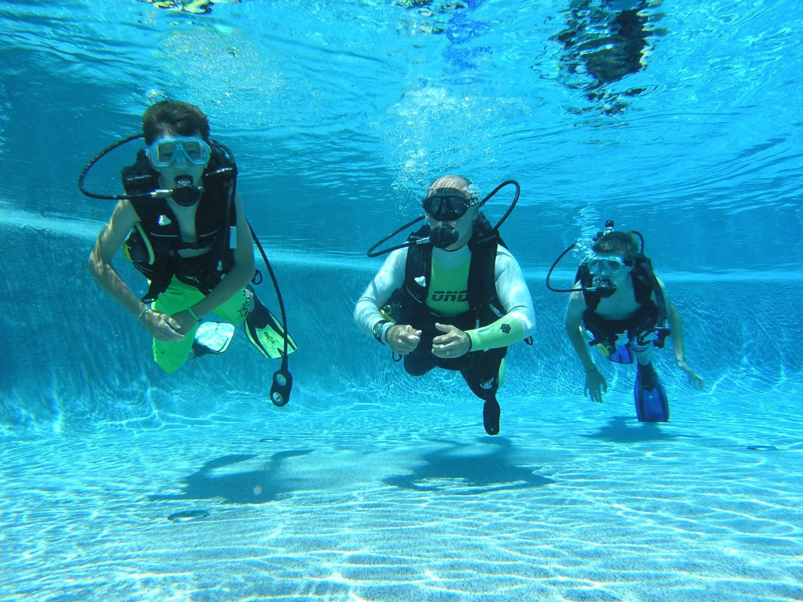 Diving in PuraVida Divehouse