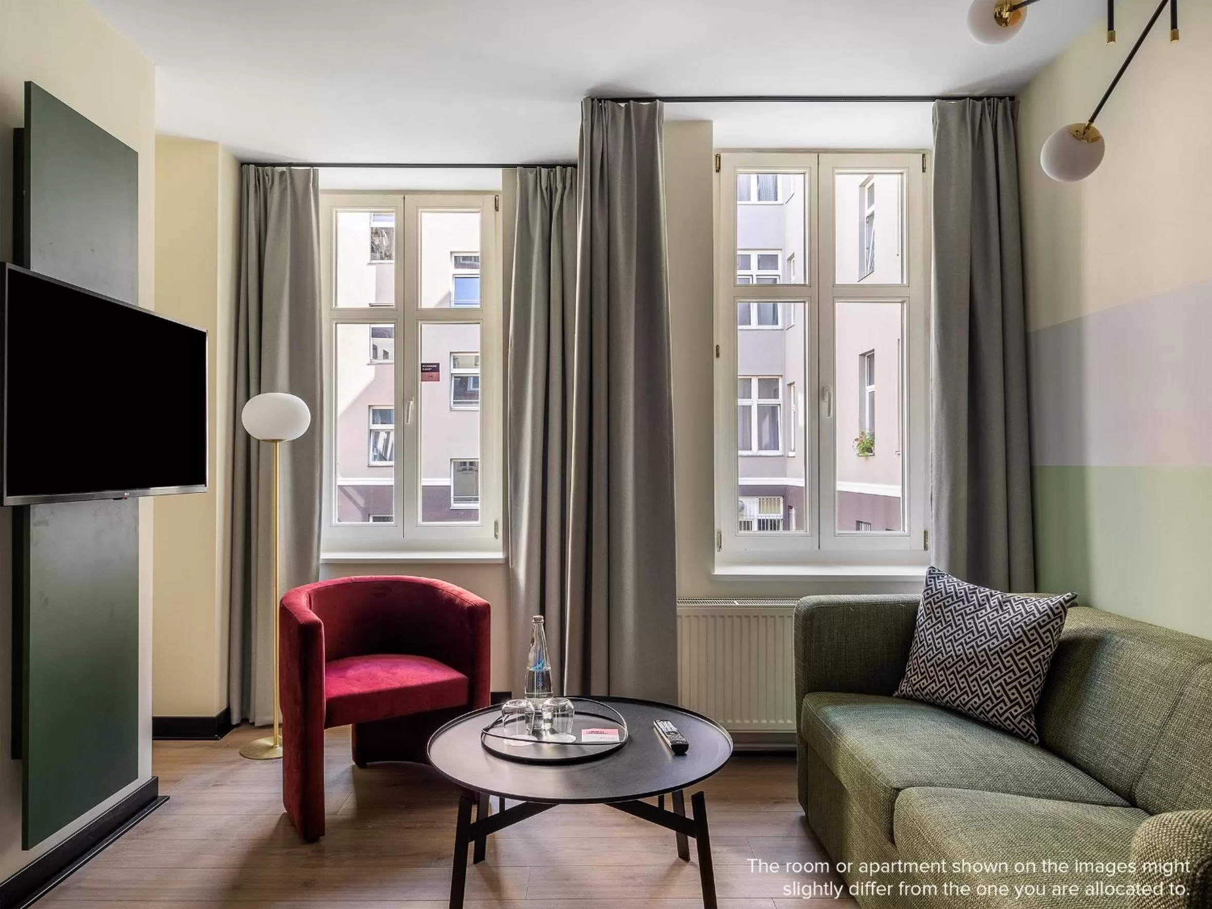 TV and multimedia in Numa Berlin Kater