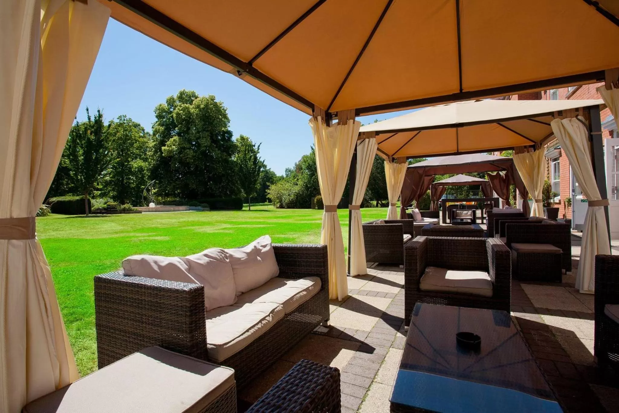 Patio in The Pinewood Hotel