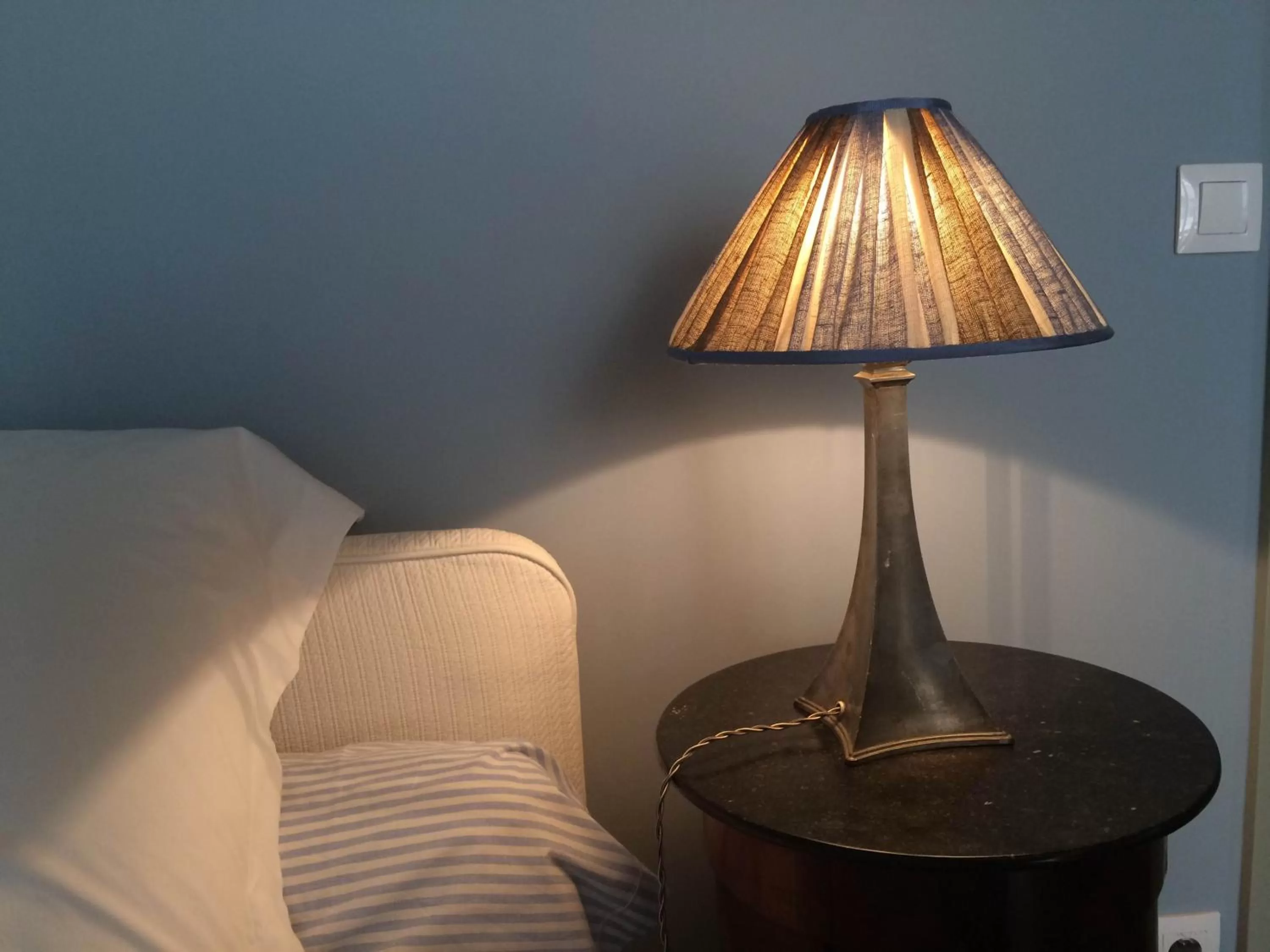 Bedroom in La maison Jeanne d'Arc