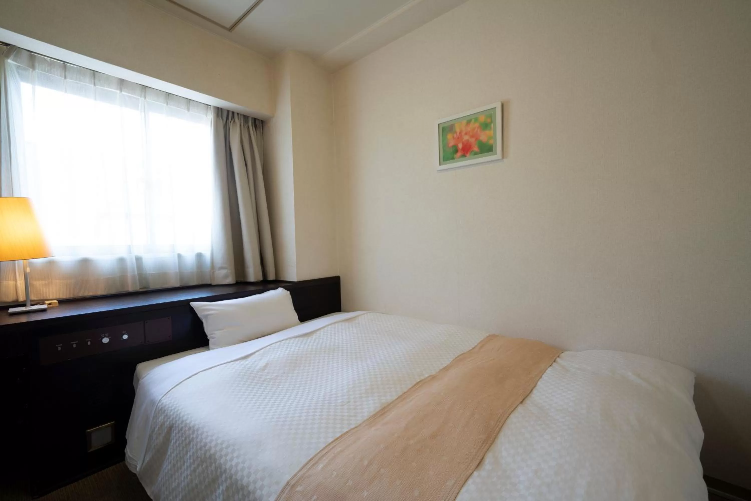 Photo of the whole room, Bed in Hotel S-plus Nagoya Sakae