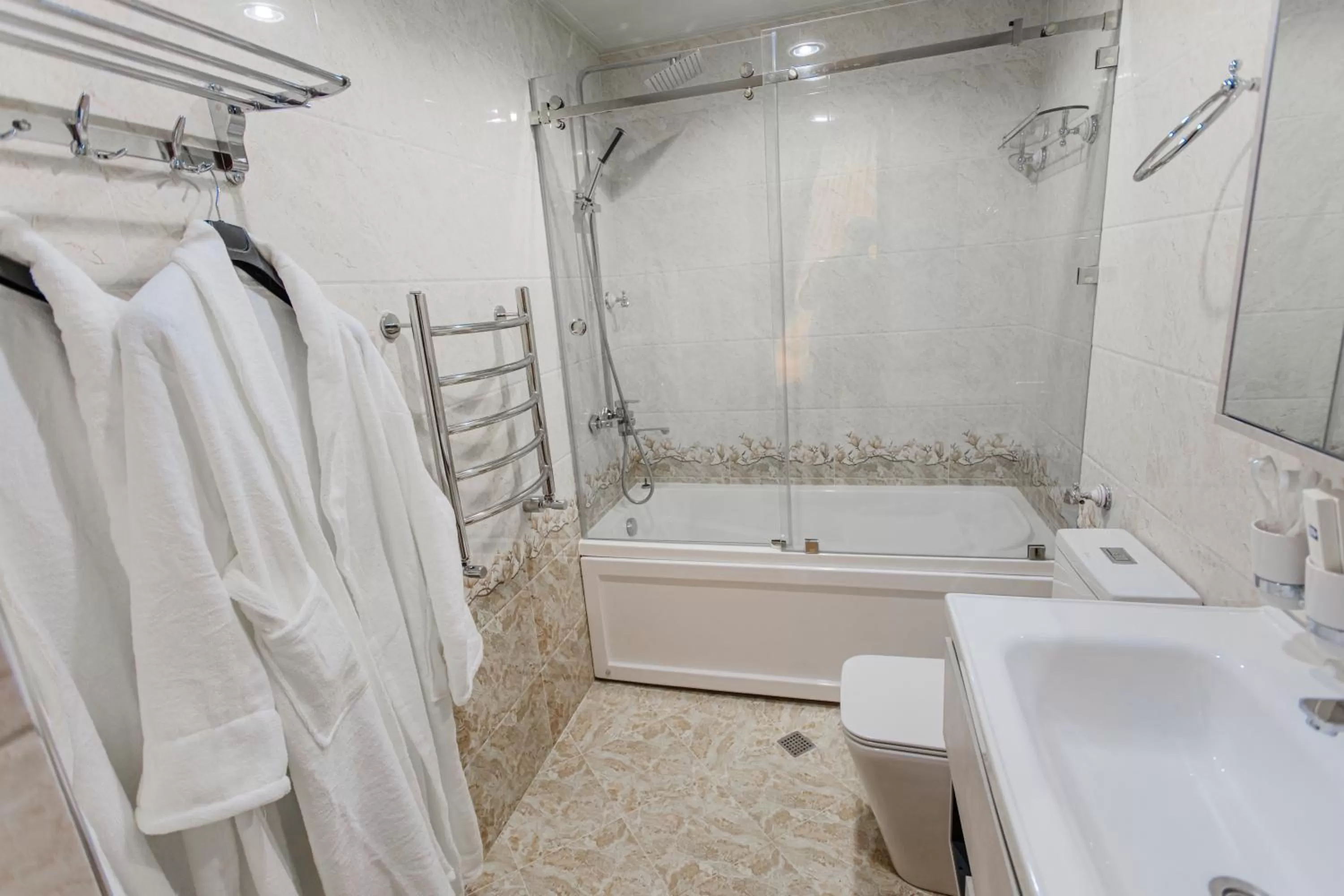 Bathroom in HOTEL Diyor Gold