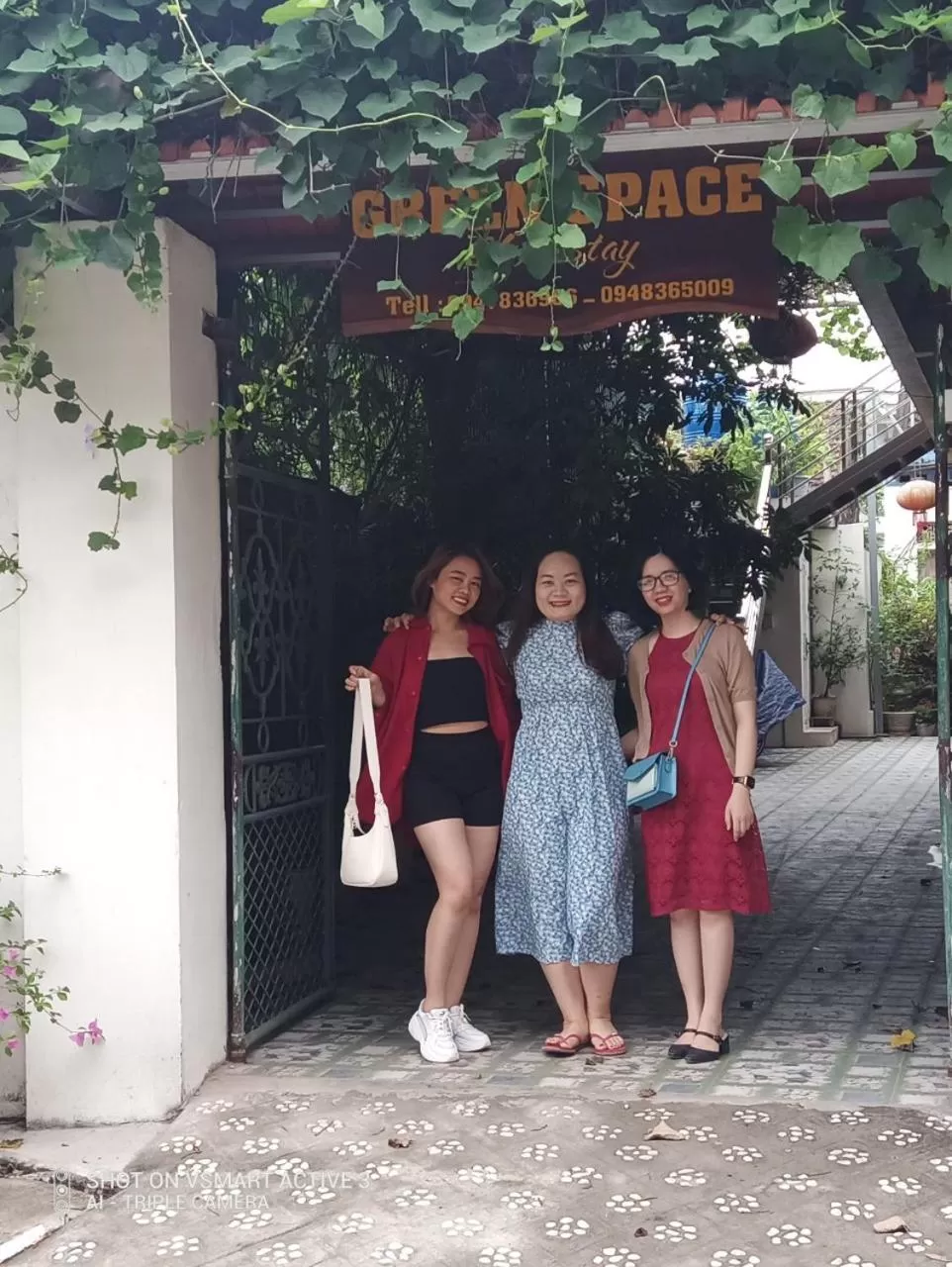 group of guests in Green Space Homestay