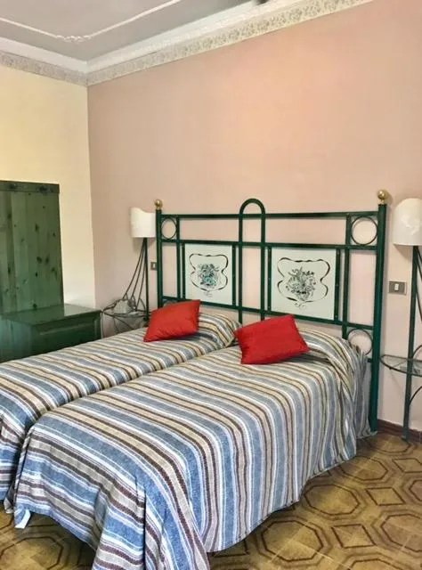 Spring, Bed in Hotel Scala Greca