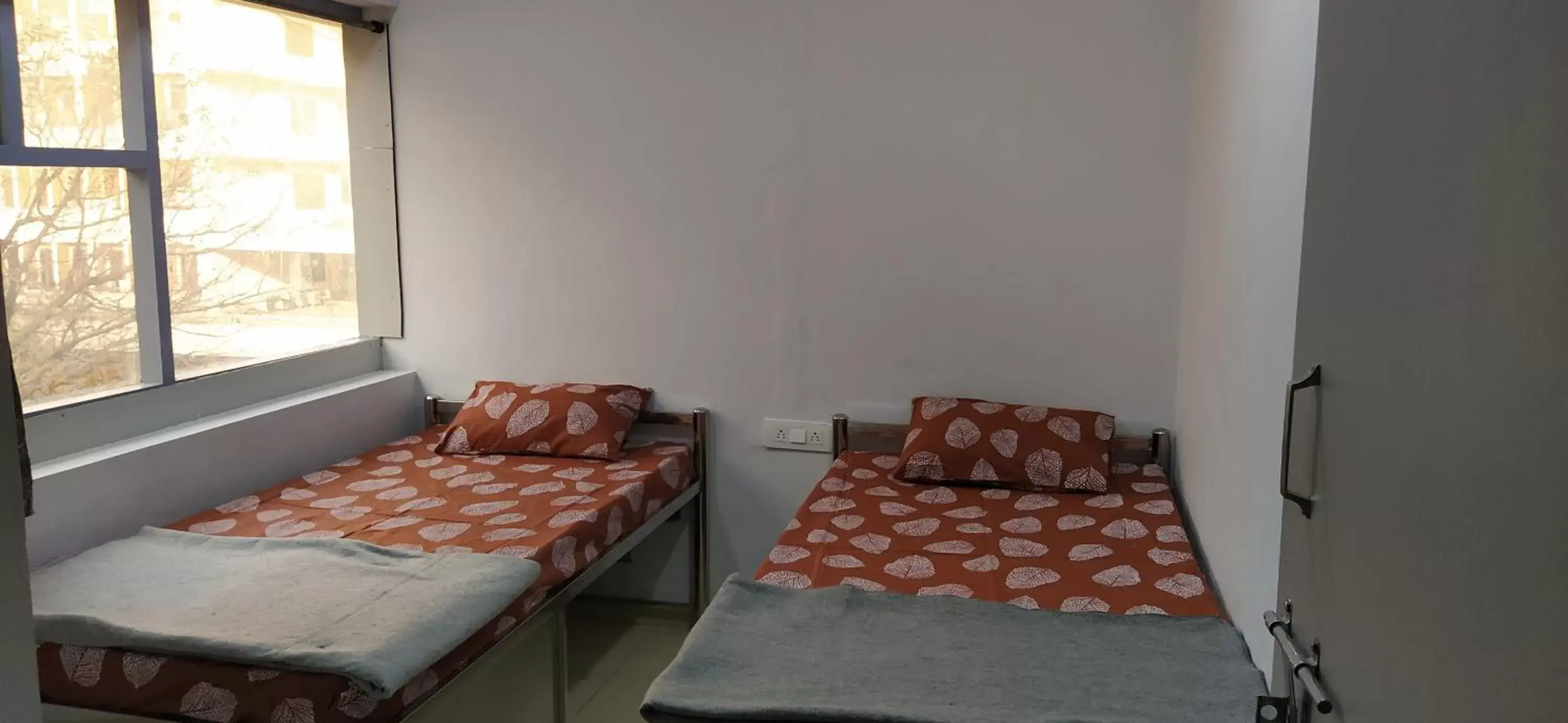 Budget Double Room in Shiv Sai Dormitory Budget Double Room in Shiv Sai Dormitory