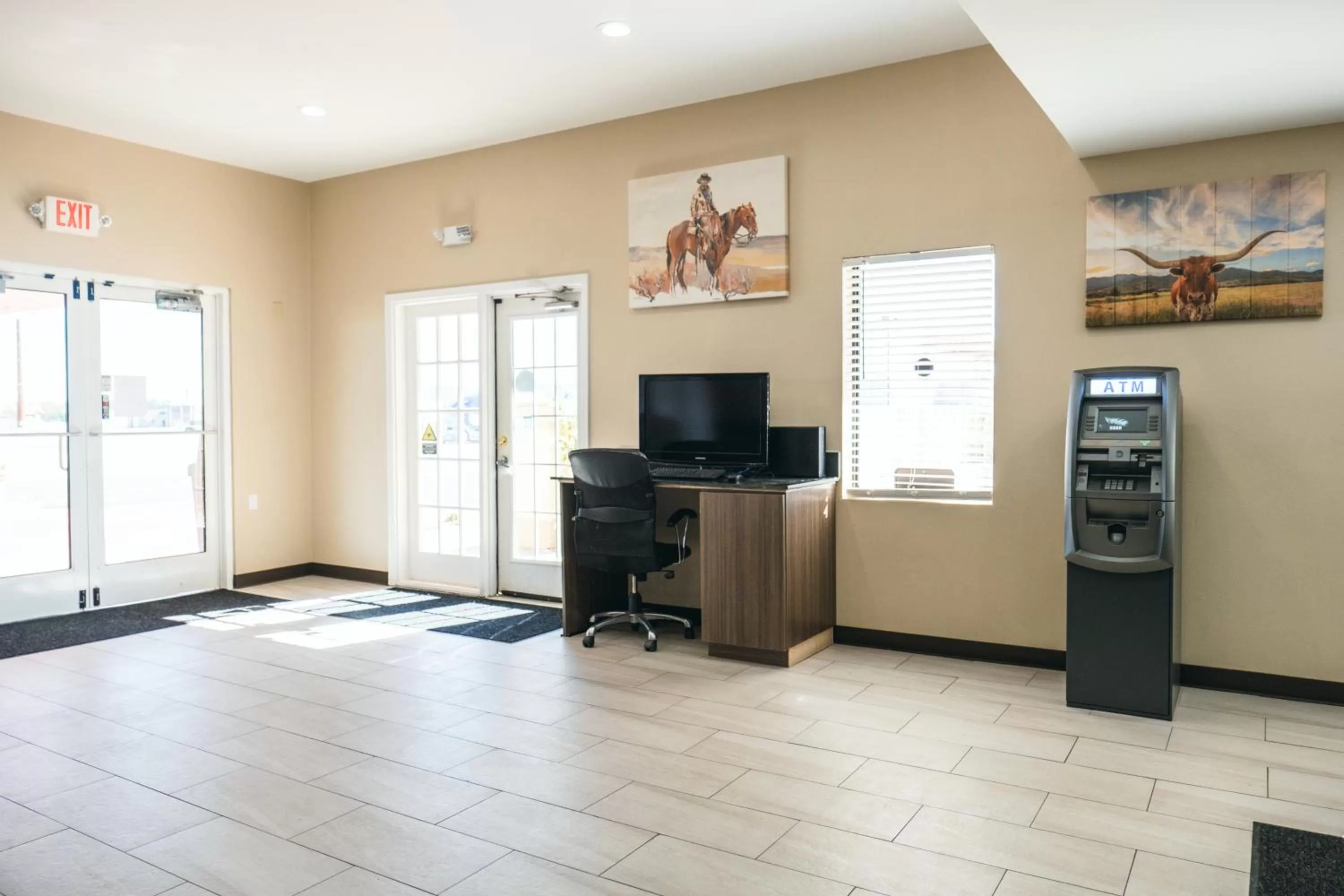 TV/Entertainment Center in BAYMONT BY WYNDHAM