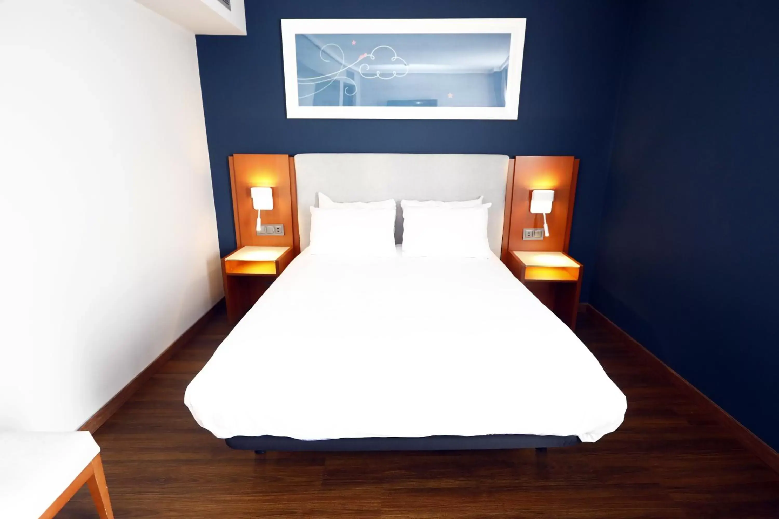 Double Room - Disability Access in Travelodge Madrid Coslada Aeropuerto Double Room - Disability Access in Travelodge Madrid Coslada Aeropuerto
