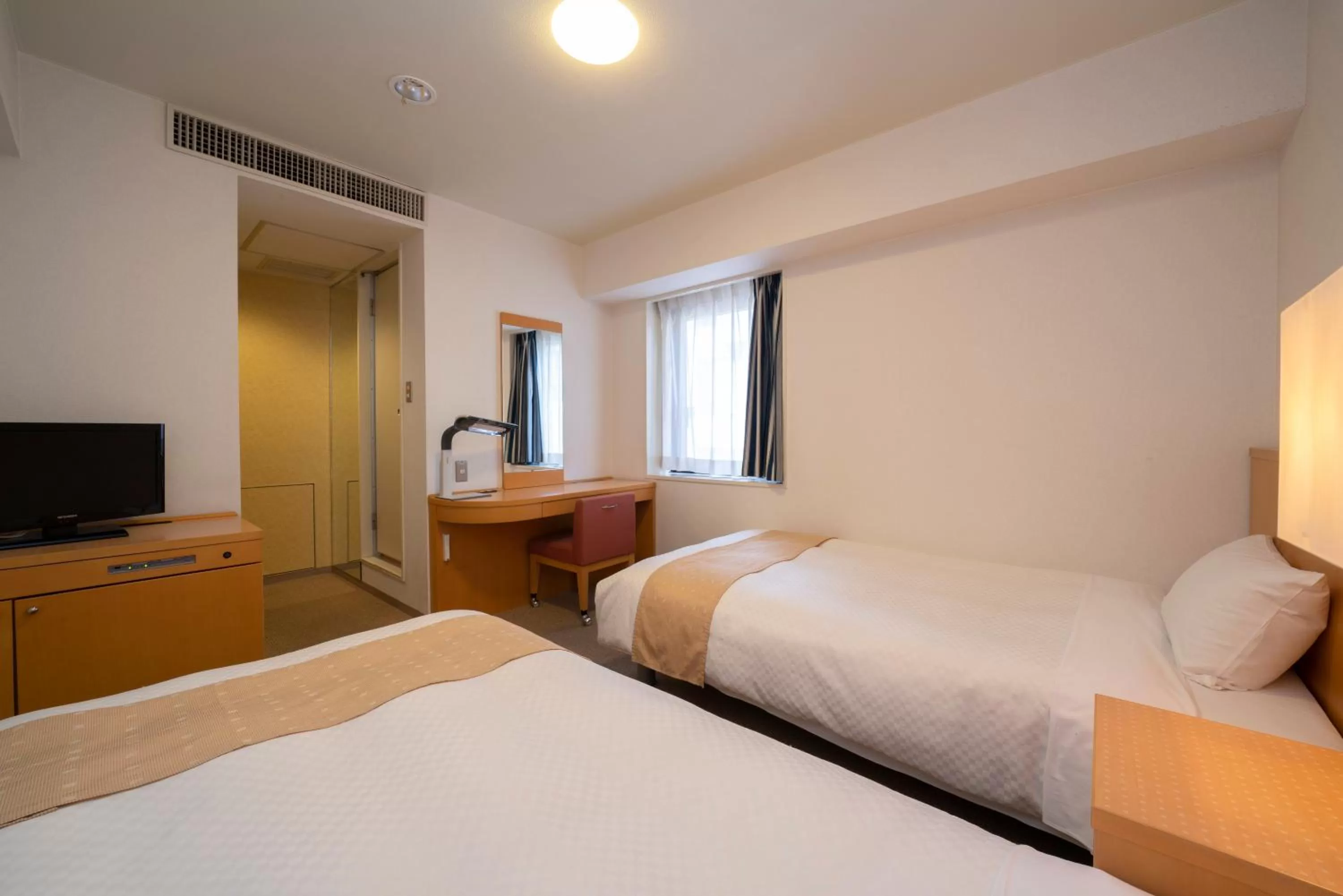 Photo of the whole room, Bed in Hotel S-plus Nagoya Sakae