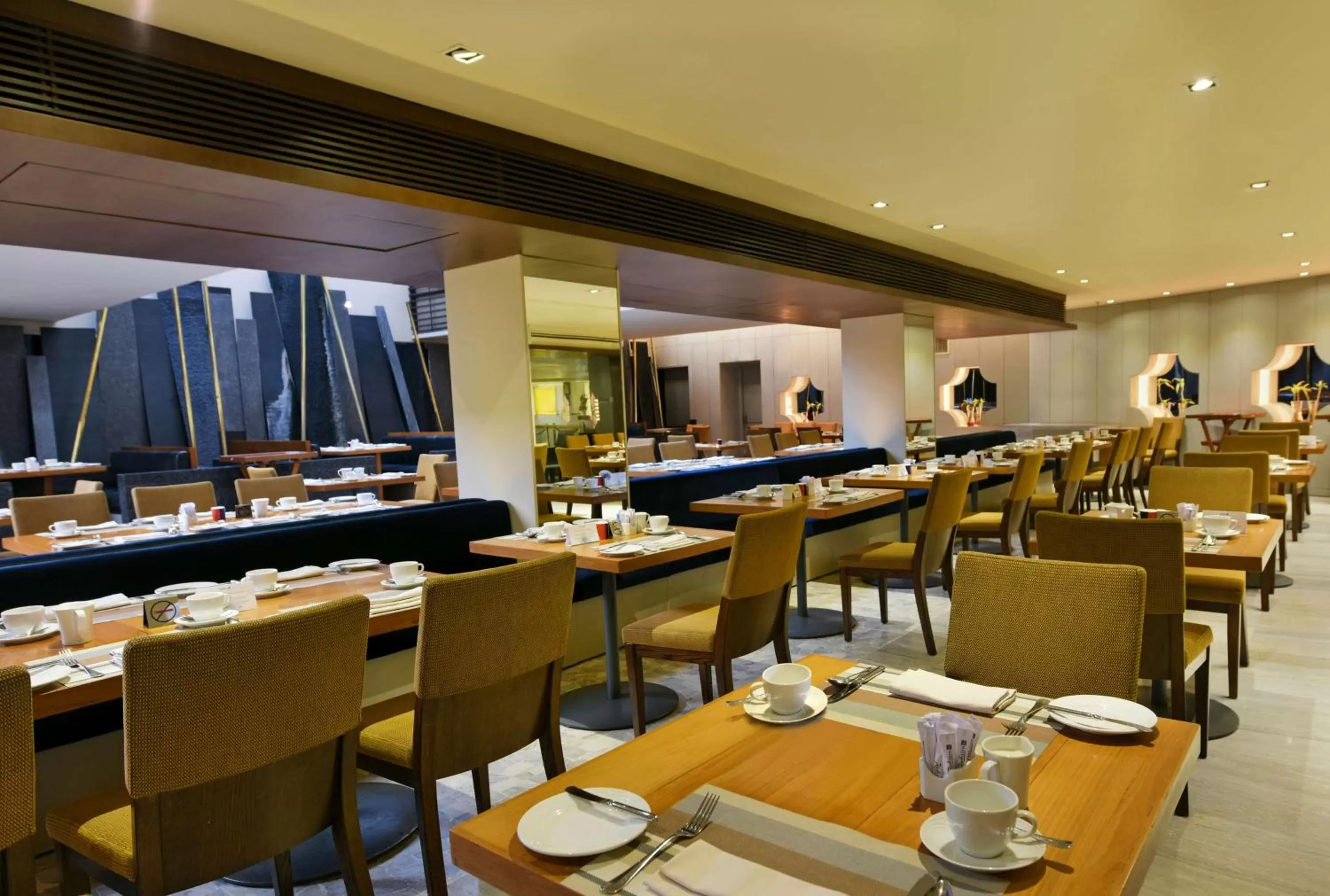 Restaurant/places to eat in Radisson Blu Dhaka Water Garden