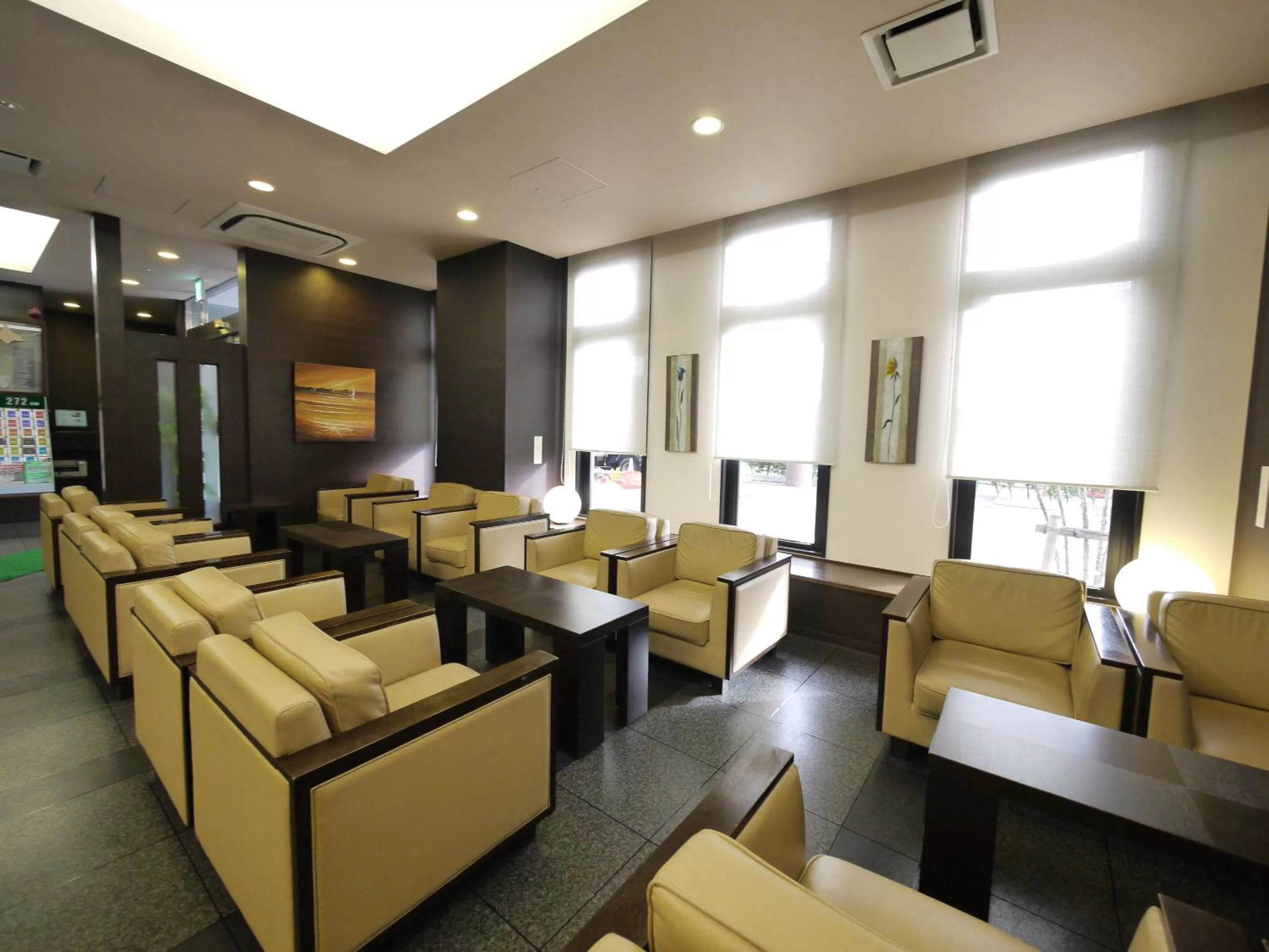 Lobby or reception in Hotel Route-Inn Iwakiizumi Ekimae