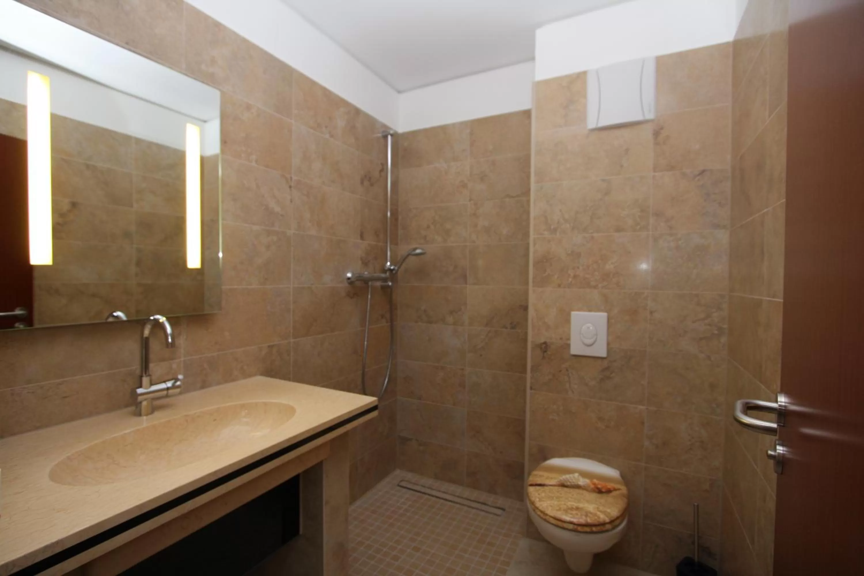 Bathroom in Hotel Da Gianni GmbH