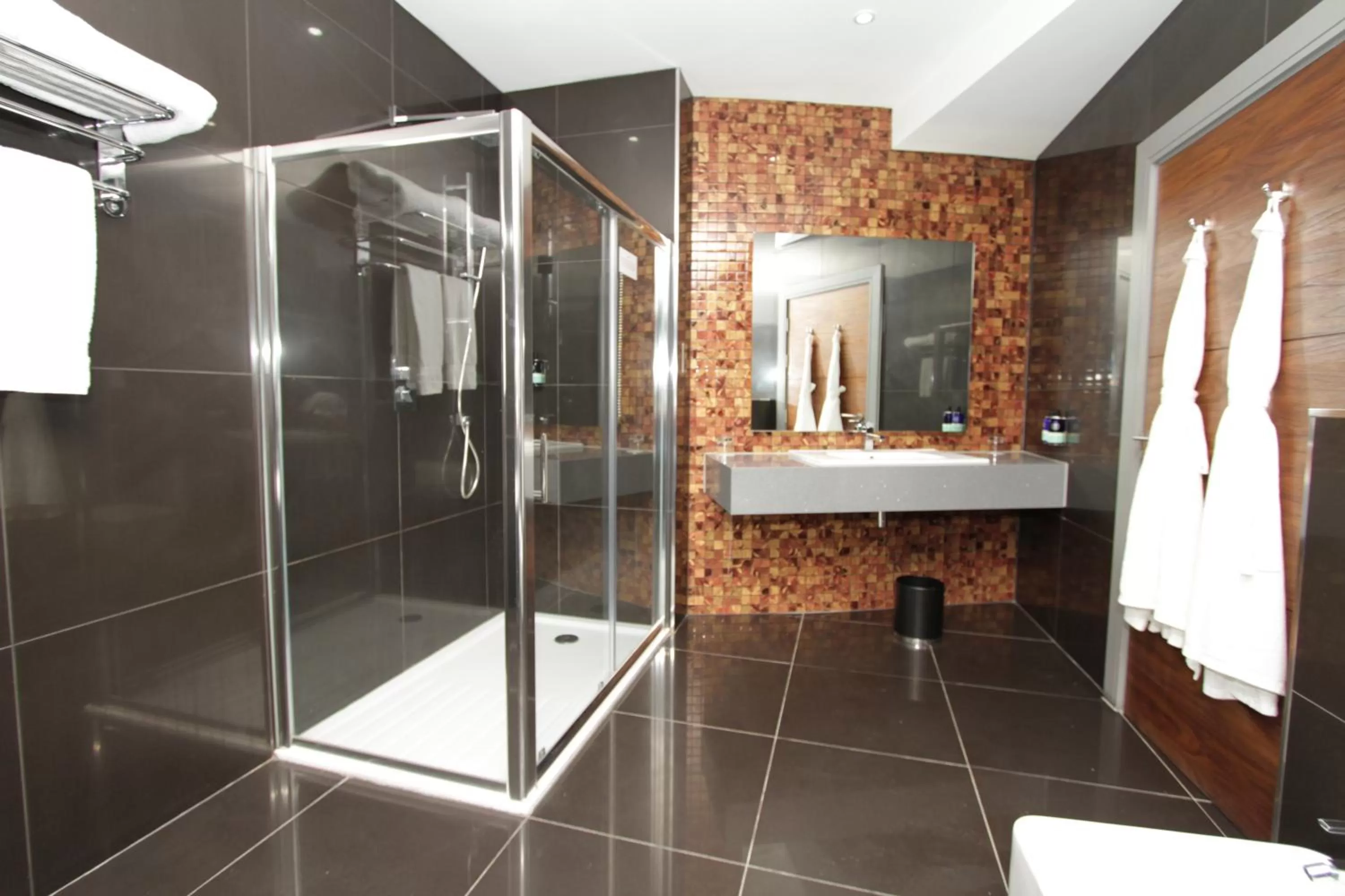 Bathroom in Rafayel Hotel & Spa