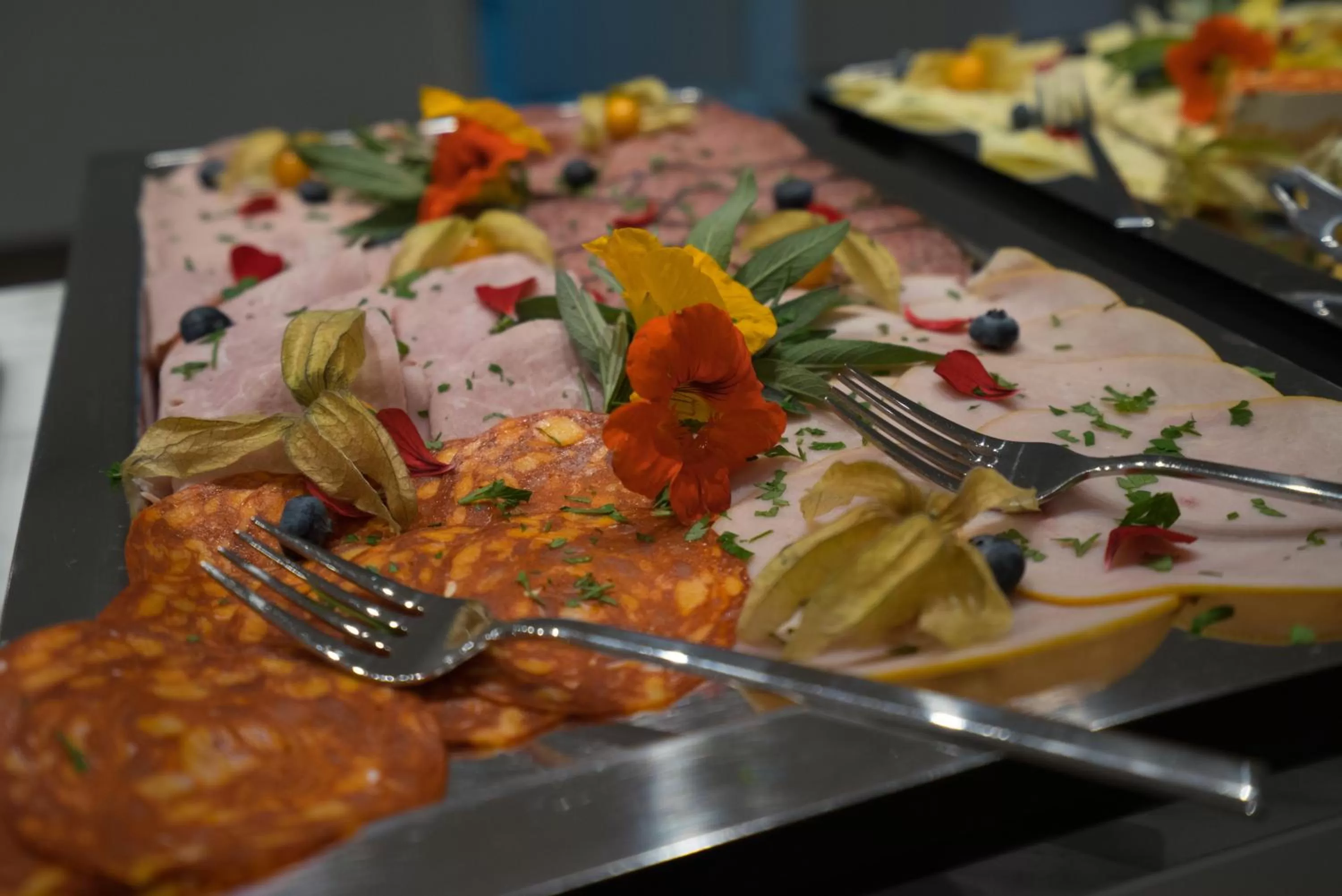 Buffet breakfast in Ruhr Inn Hotel