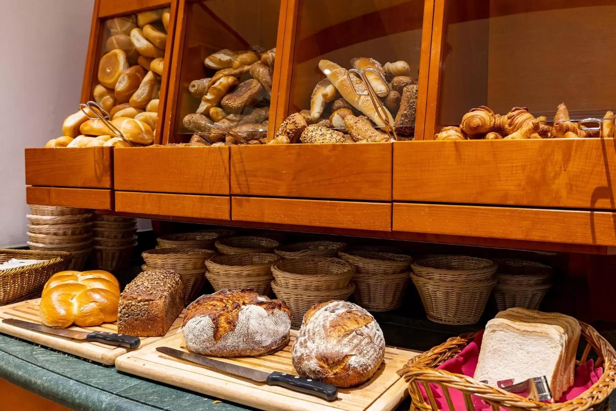 Breakfast in Hotel Latini