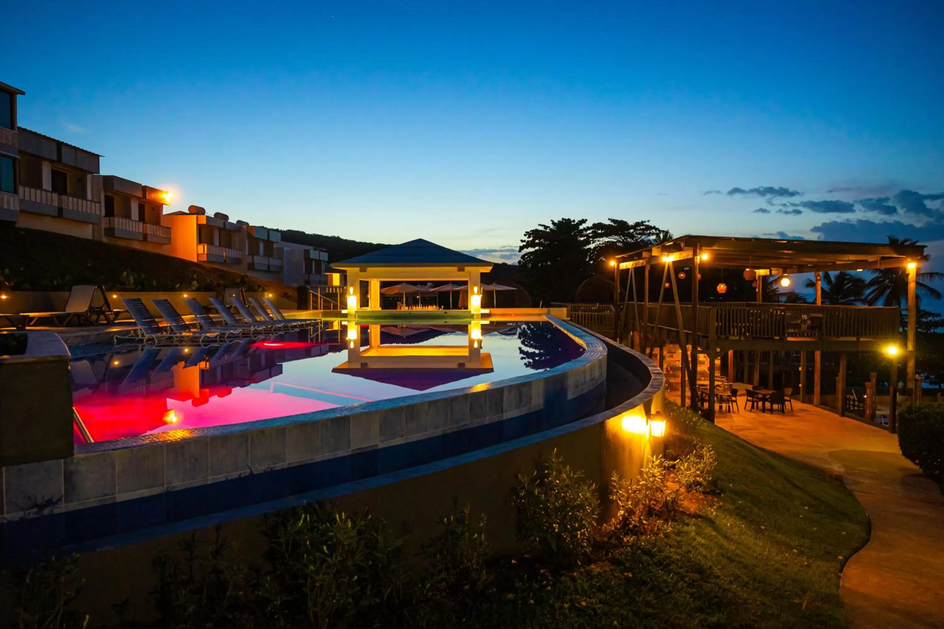 Pool view in Hotel El Guajataca