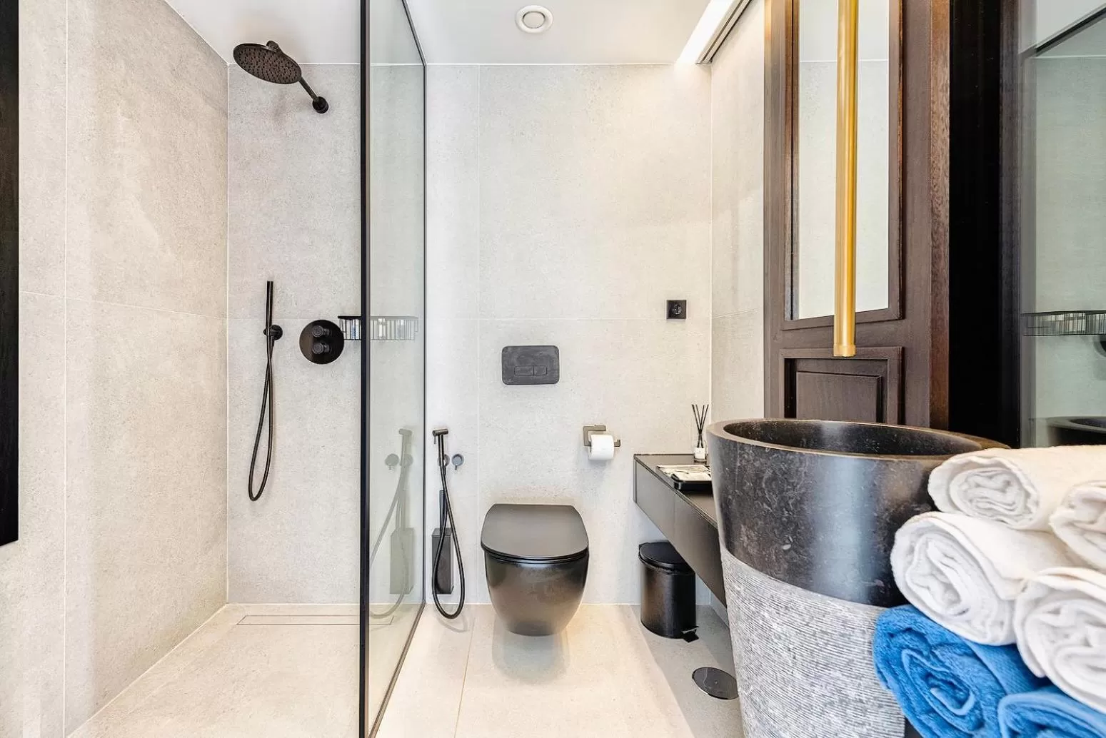 Bathroom in Fahana - Gay Men Only