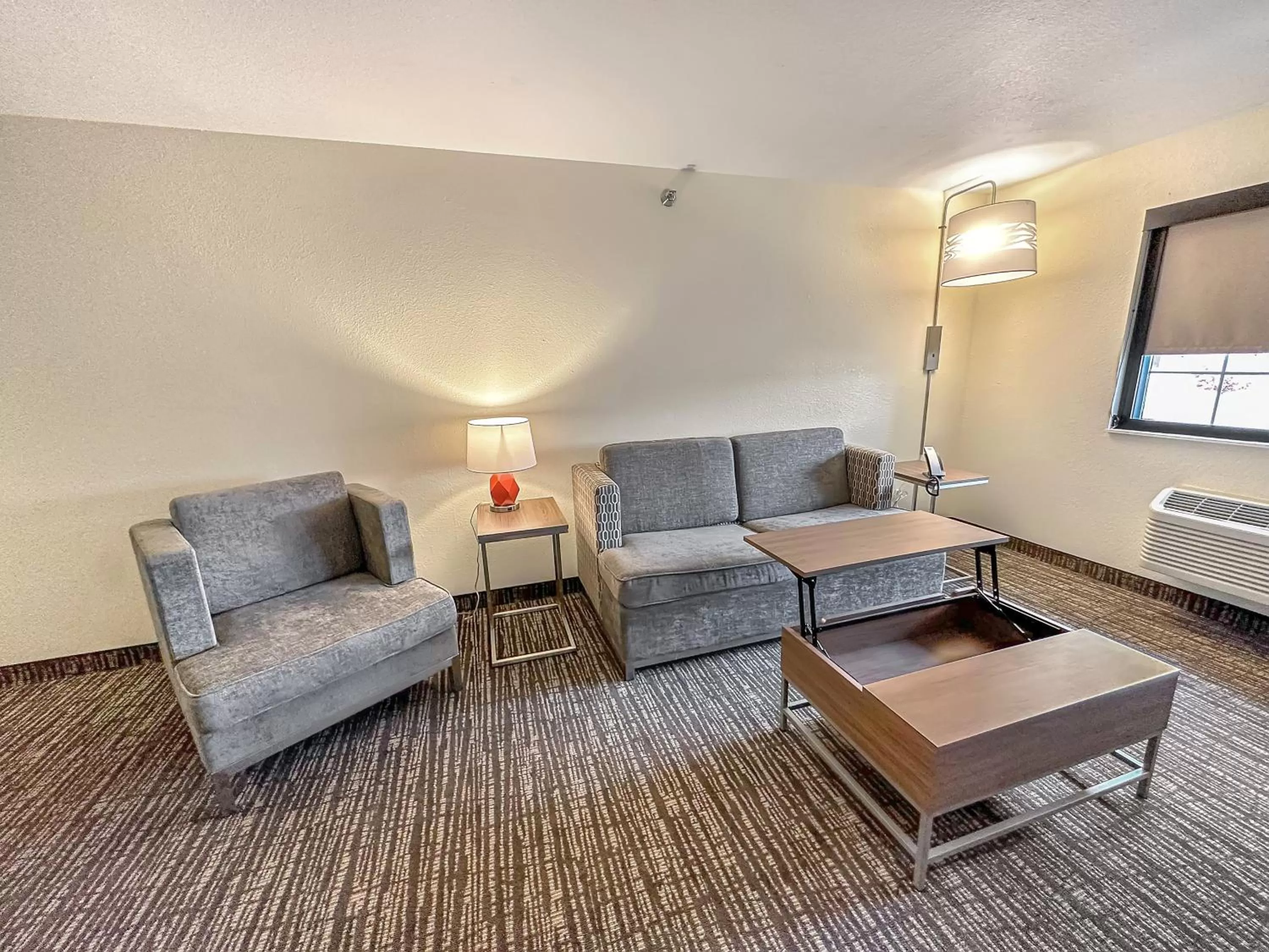 View (from property/room) in Estherville Hotel & Suites