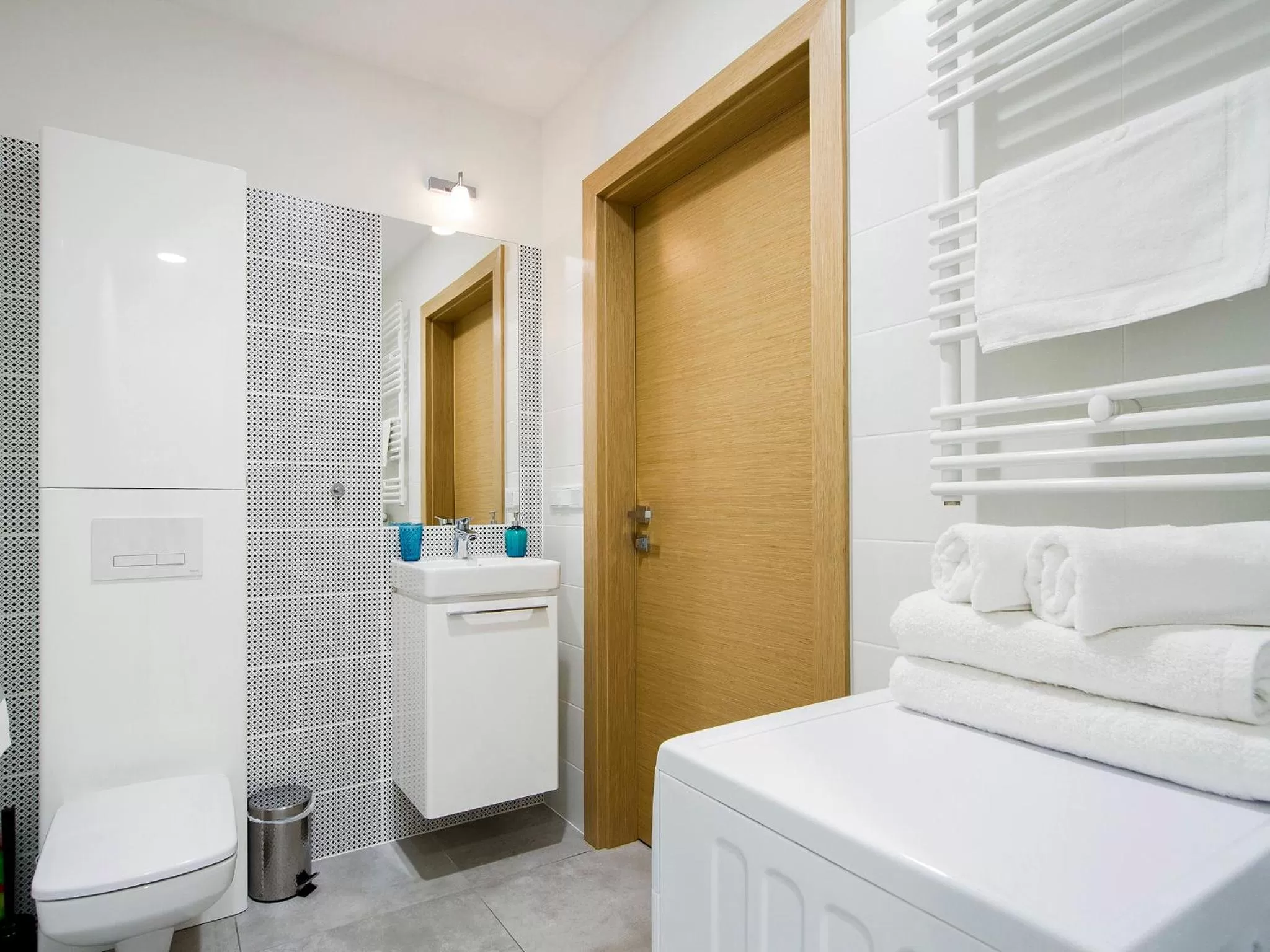 Shower, Bed in Riverside Aparthotel Cracow