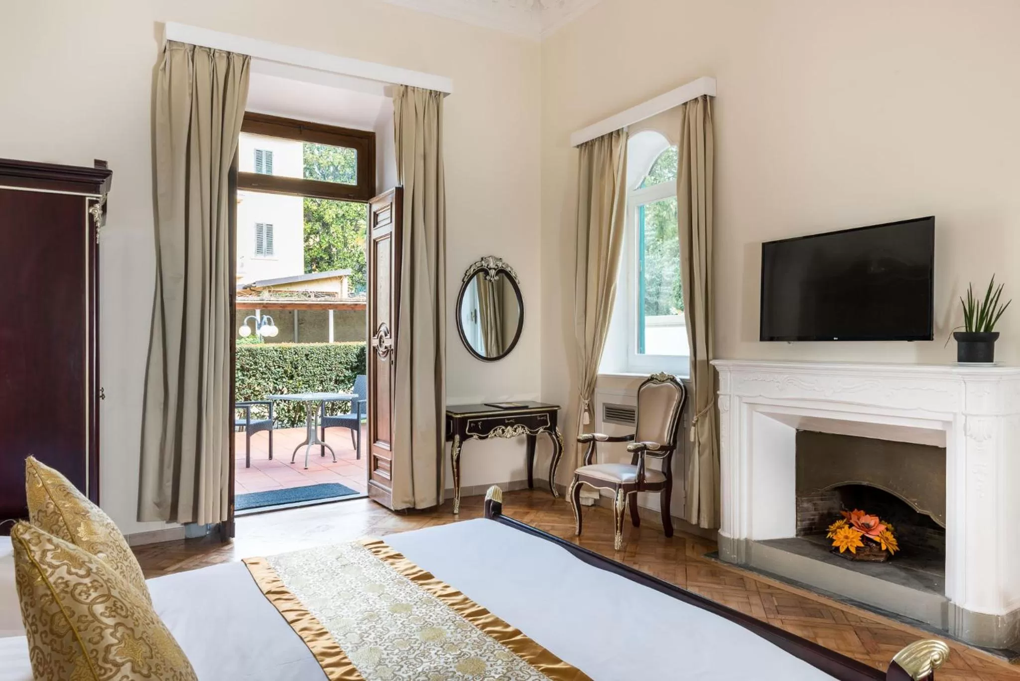 Balcony/Terrace in Villa Royal