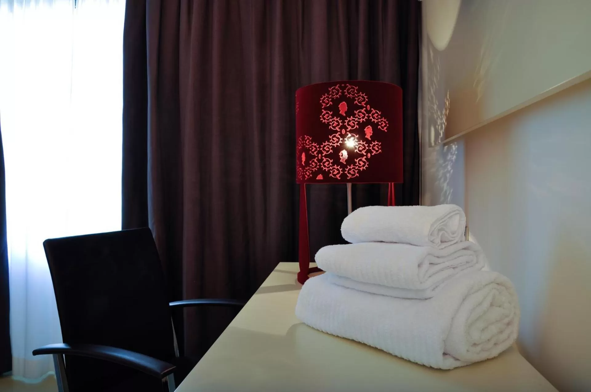 Decorative detail, Bed in Hotel Poseidon