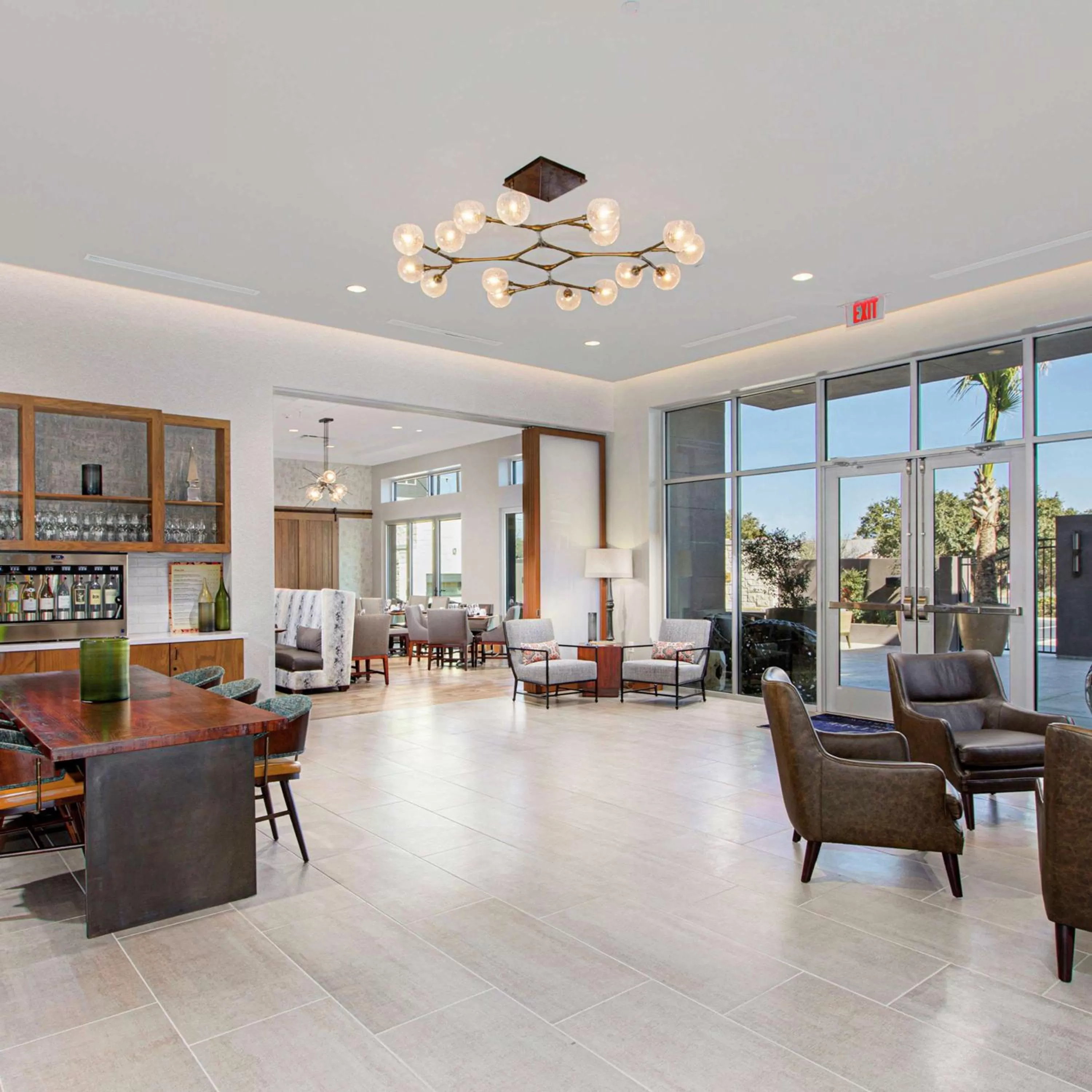 Lobby or reception in DoubleTree by Hilton San Antonio Northwest - La Cantera