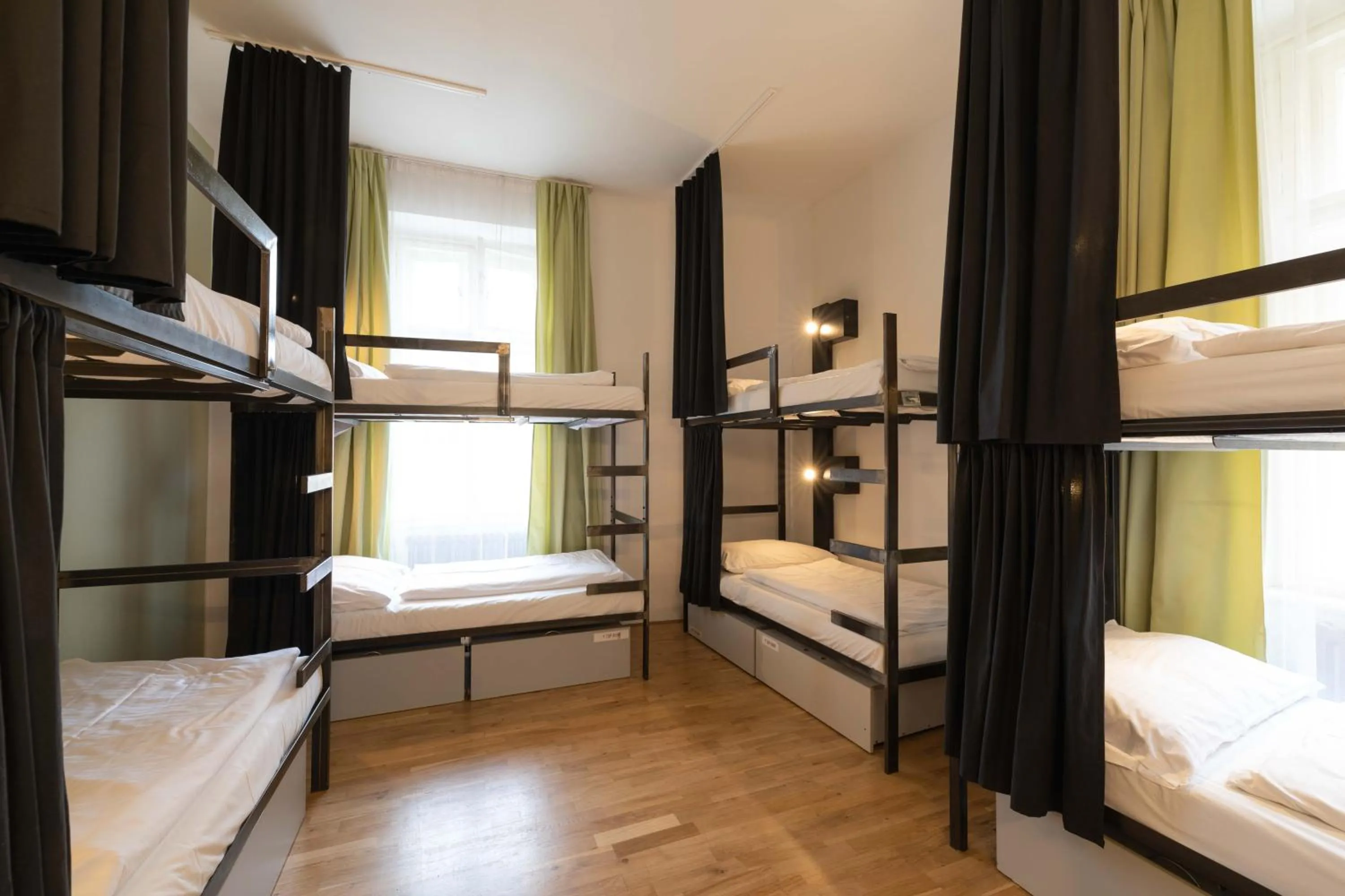 Bedroom, Bed in Czech Inn