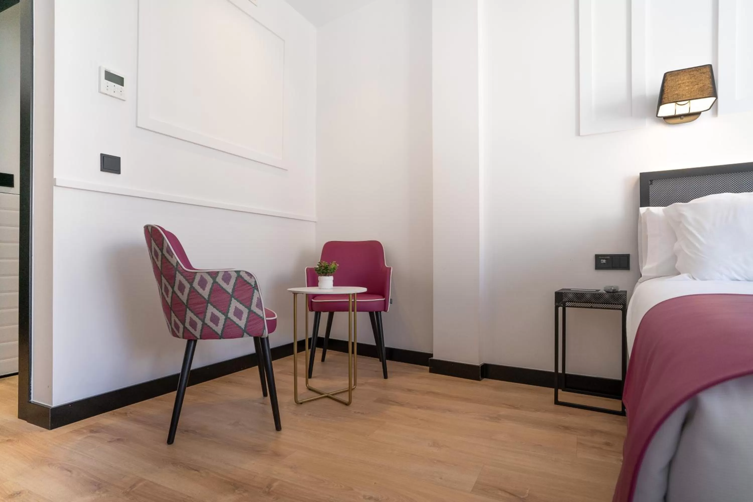 Decorative detail, Bed in Hotel Boutique Puerta de las Granadas