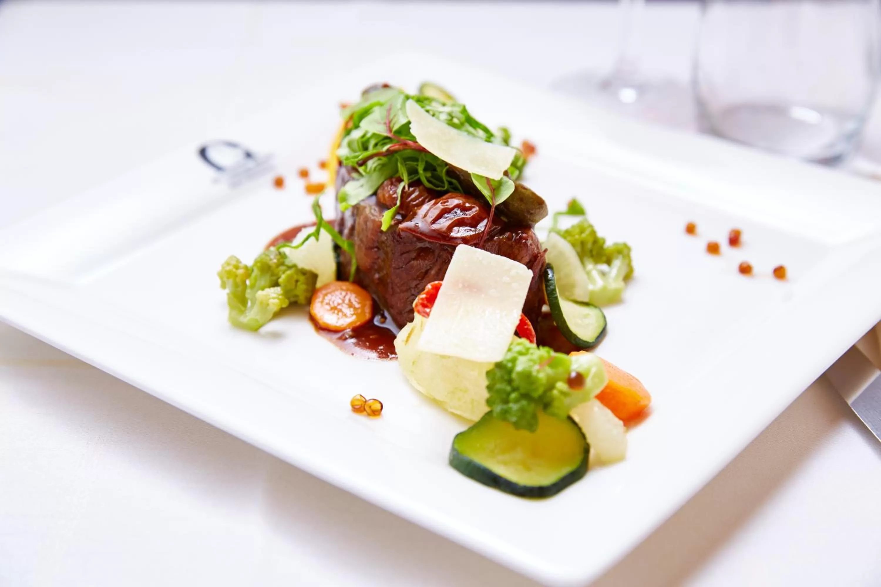 Restaurant/places to eat in Best Western Plus Au cheval Blanc à Mulhouse