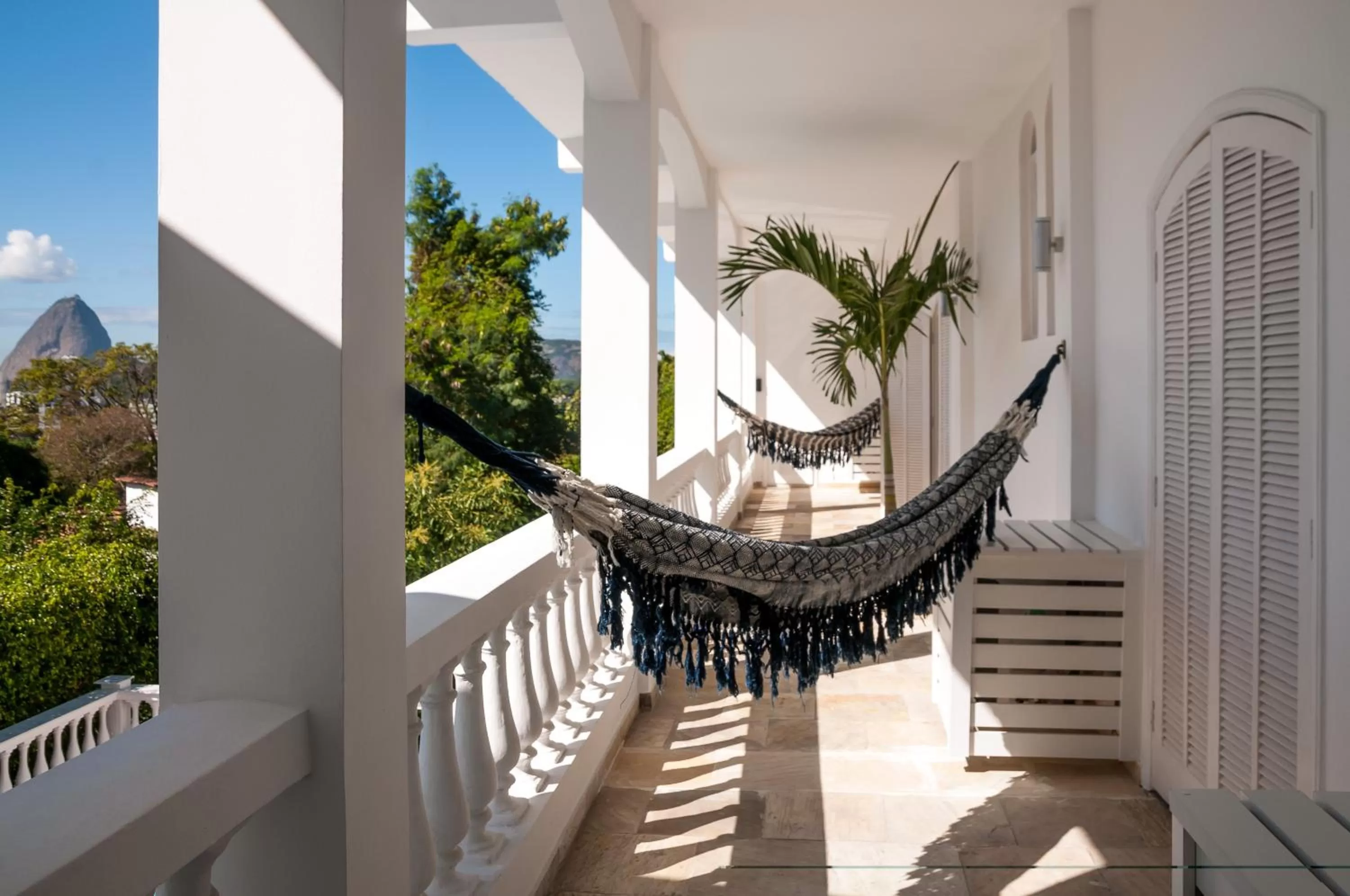 Facade/entrance, Balcony/Terrace in Prestige Property - Da Costa