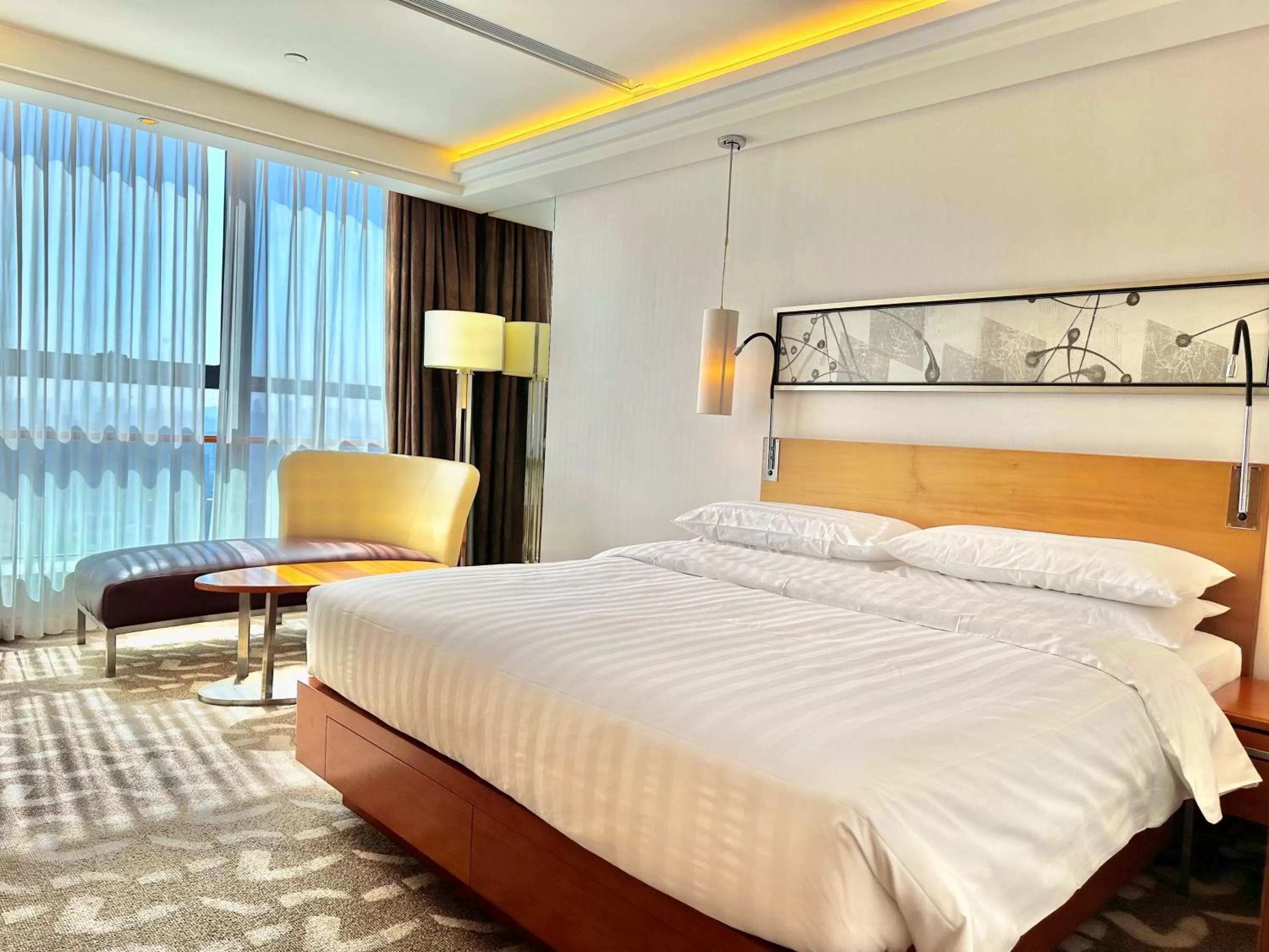 Bed in Swissotel Foshan, Guangdong