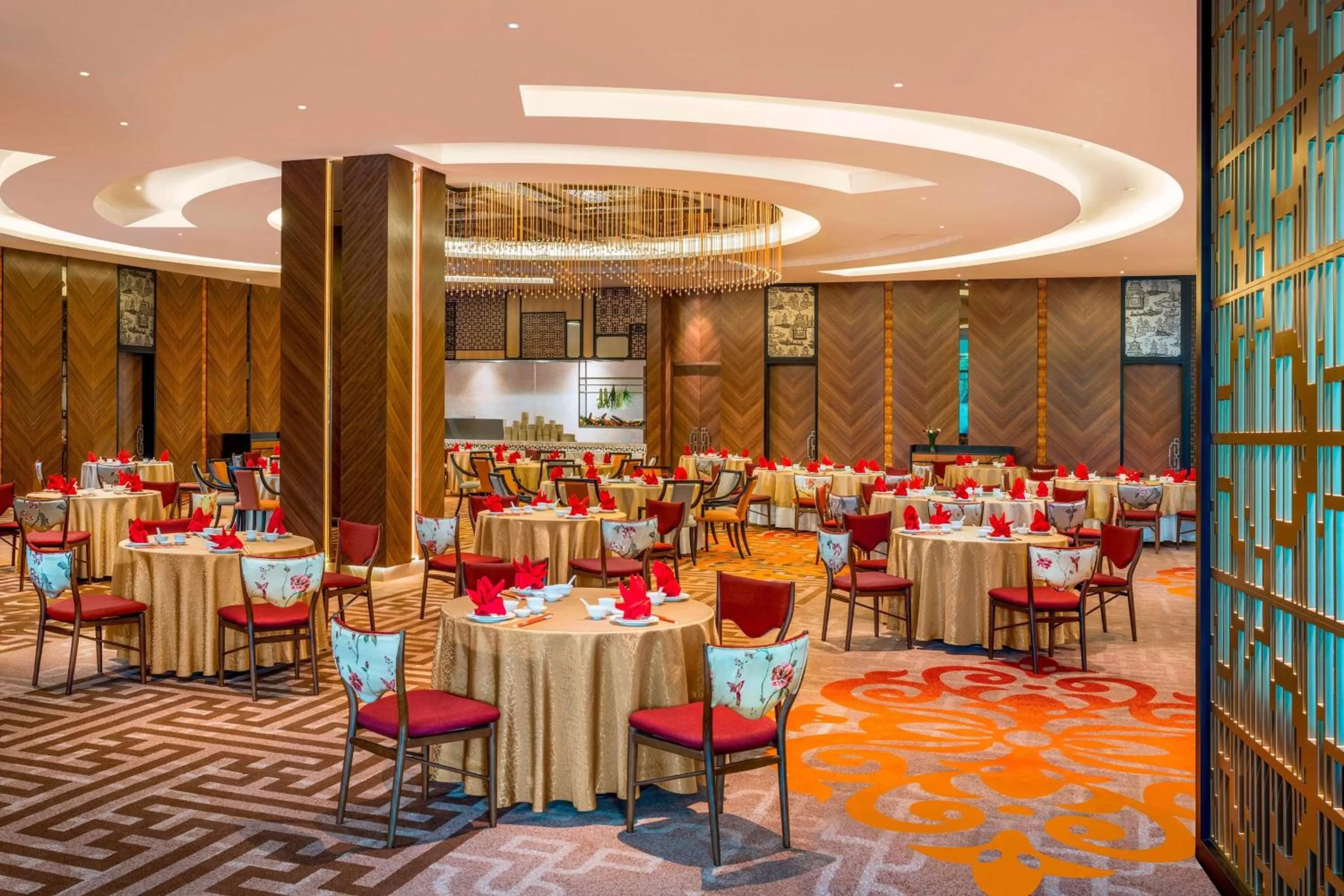 Restaurant/places to eat in Le Meridien Putrajaya