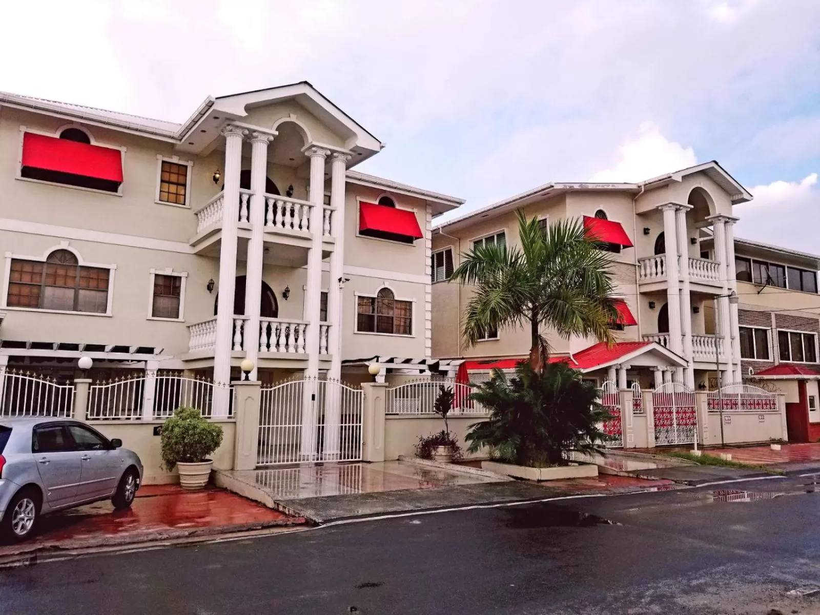 Location in El Dorado Inn