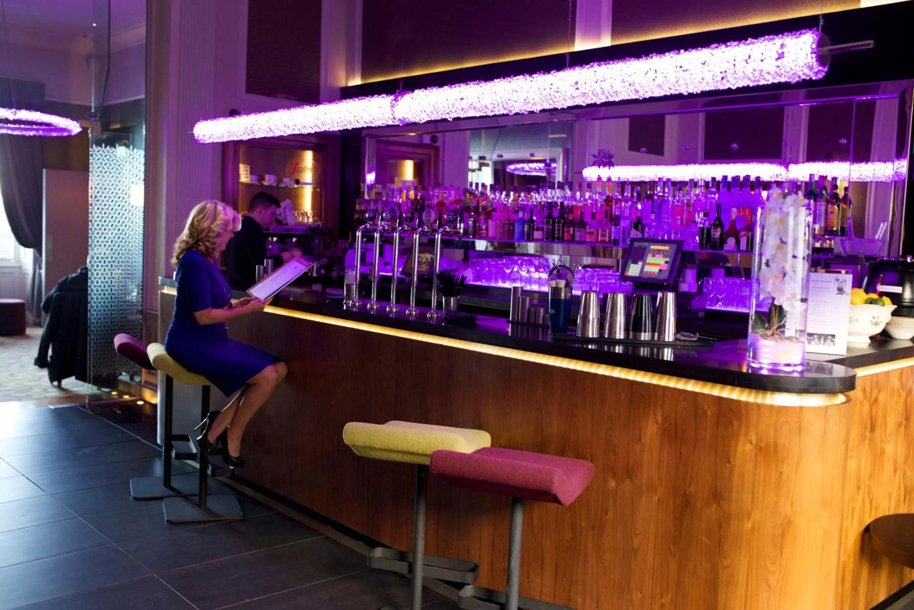 Lounge or bar in The Place Hotel