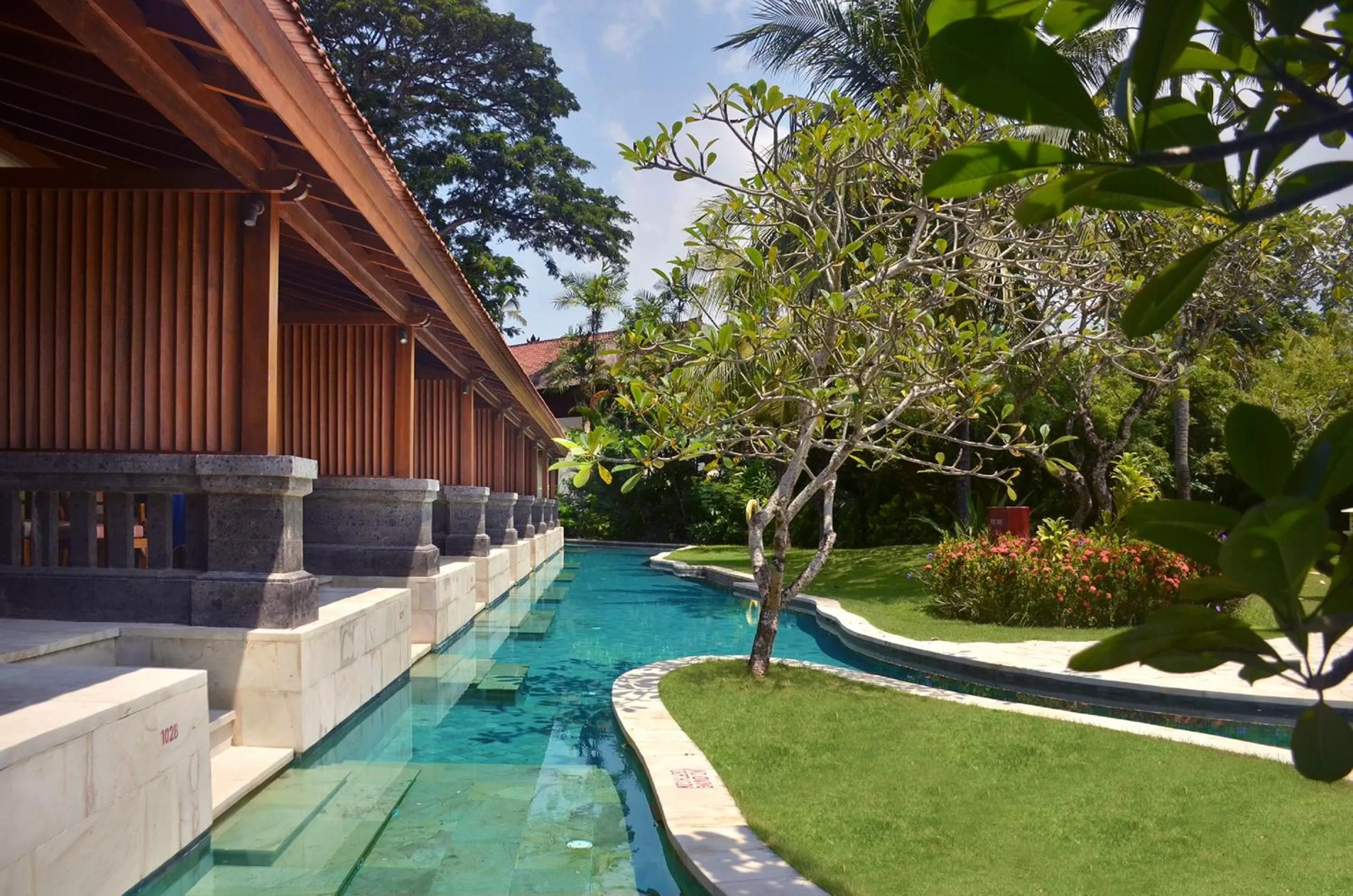 Garden in Nusa Dua Beach Hotel and Spa - Handwritten Collection