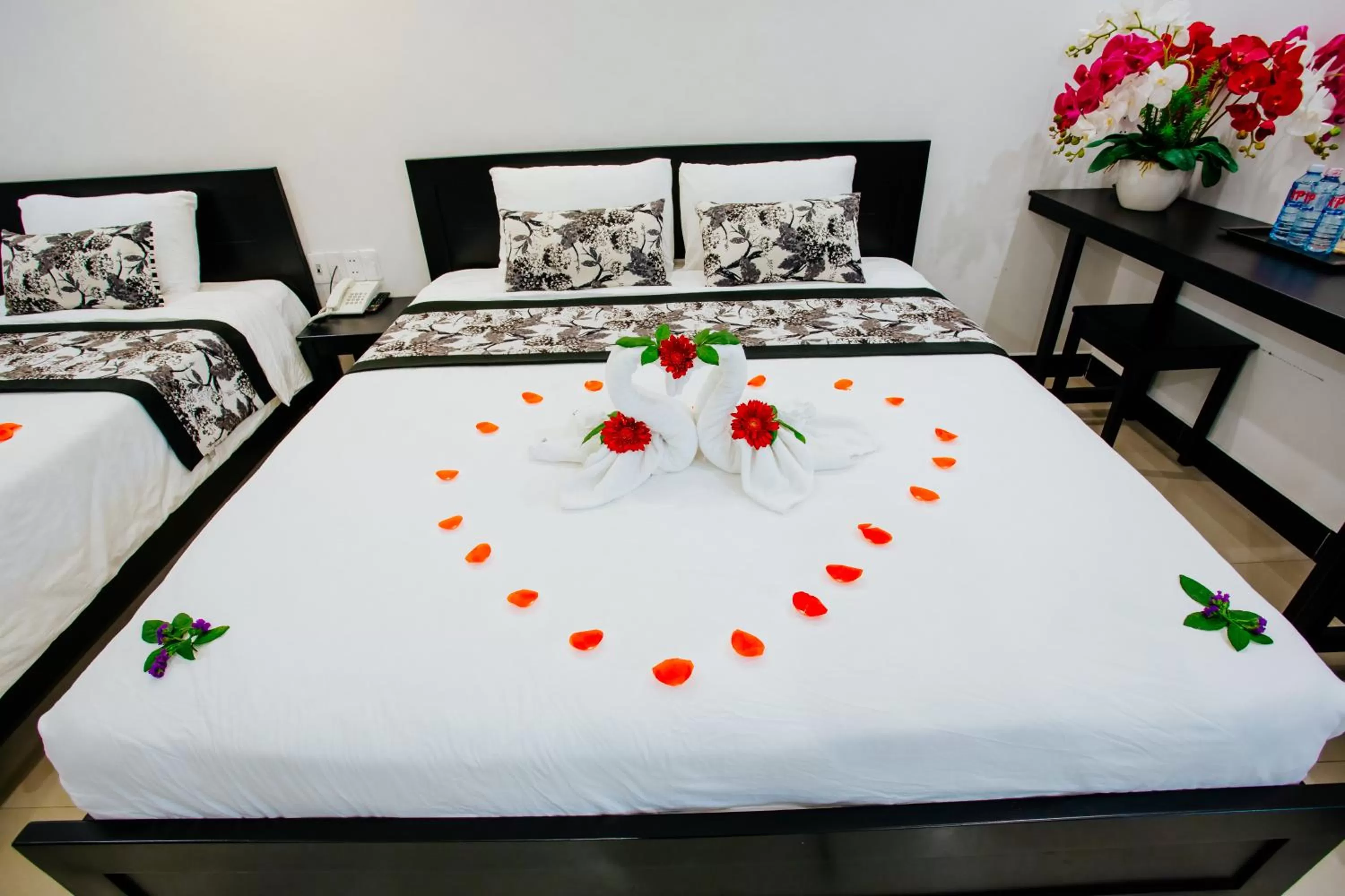 Photo of the whole room, Bed in Hoianation Villas Hotel