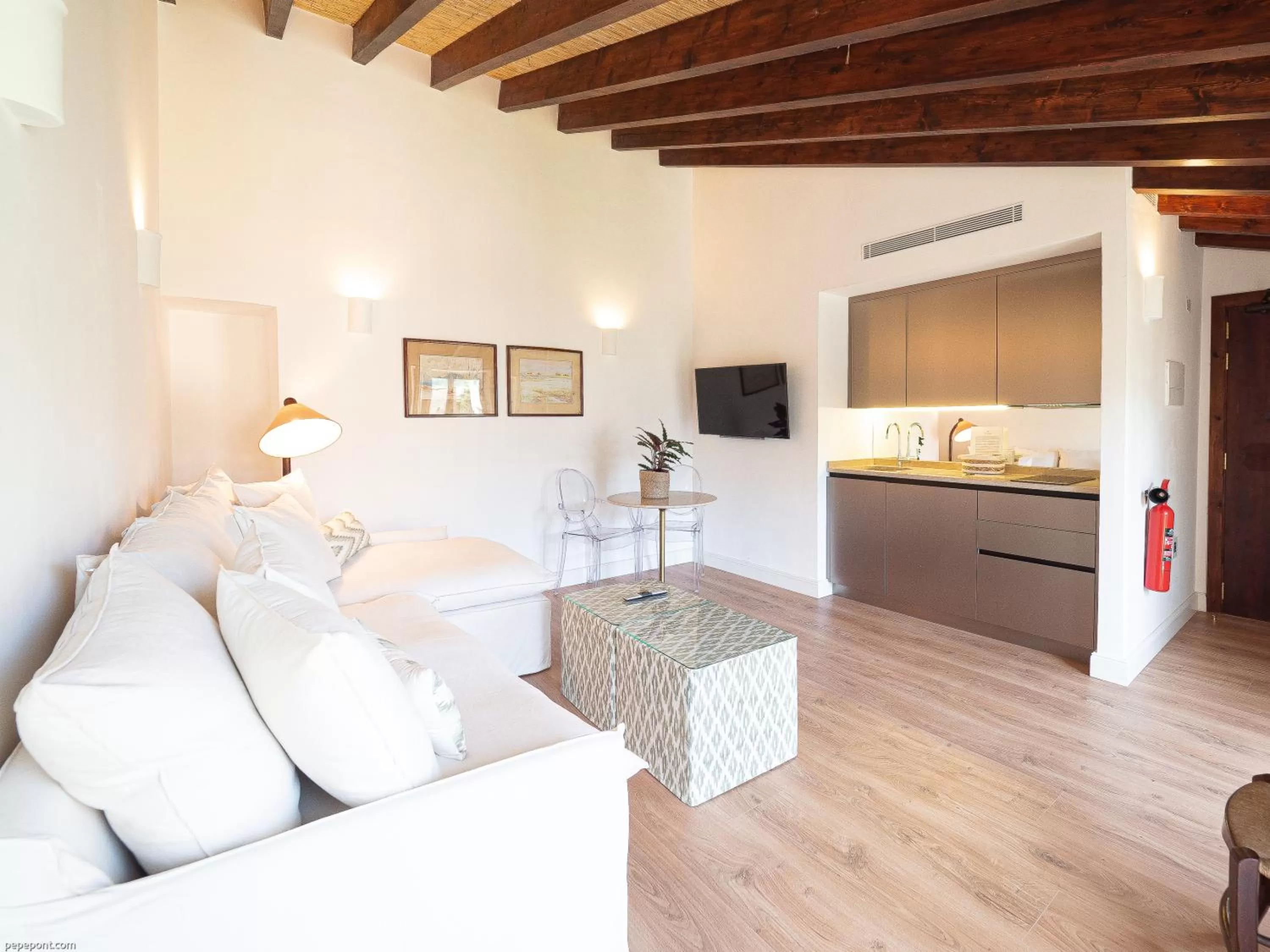 TV and multimedia in Ca'n Puig de Sòller