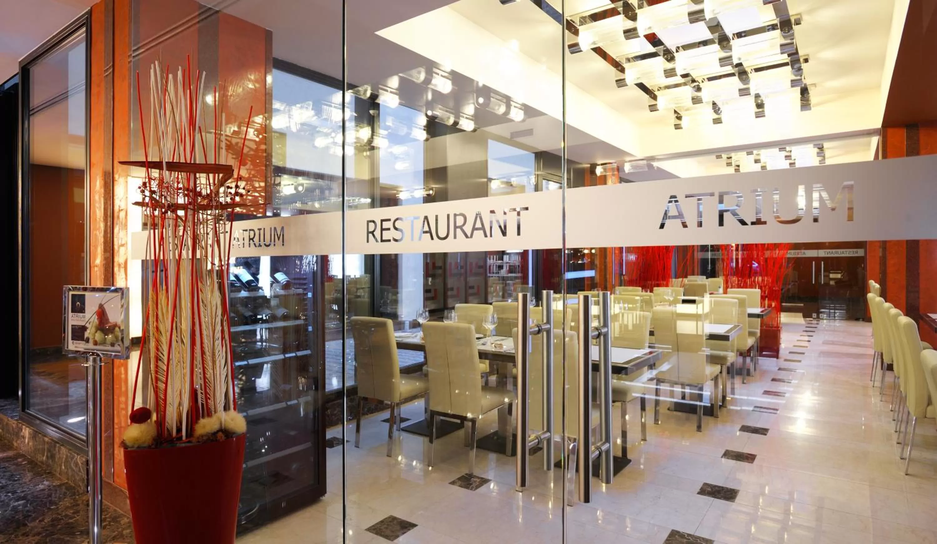 Restaurant/places to eat in Grand Majestic Hotel Prague