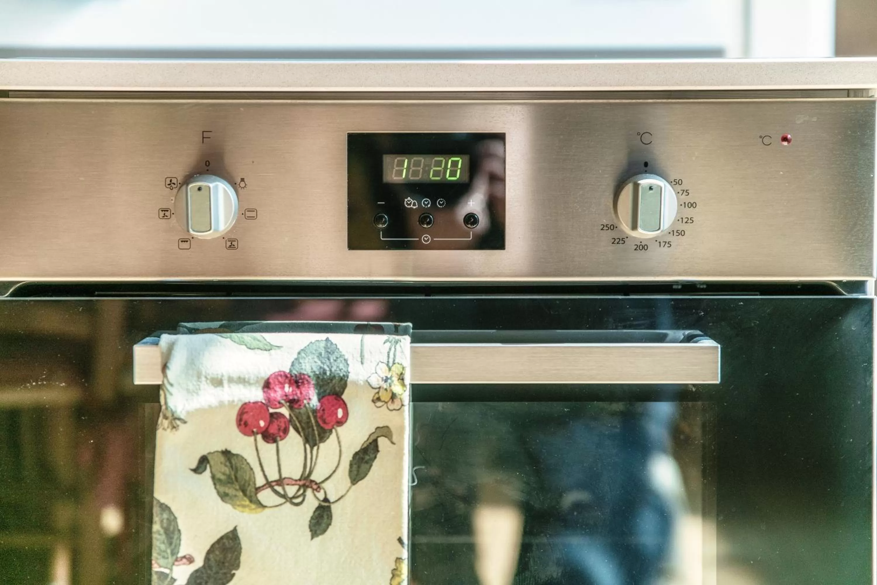 Kitchen or kitchenette in Castello di Brusata Apartment