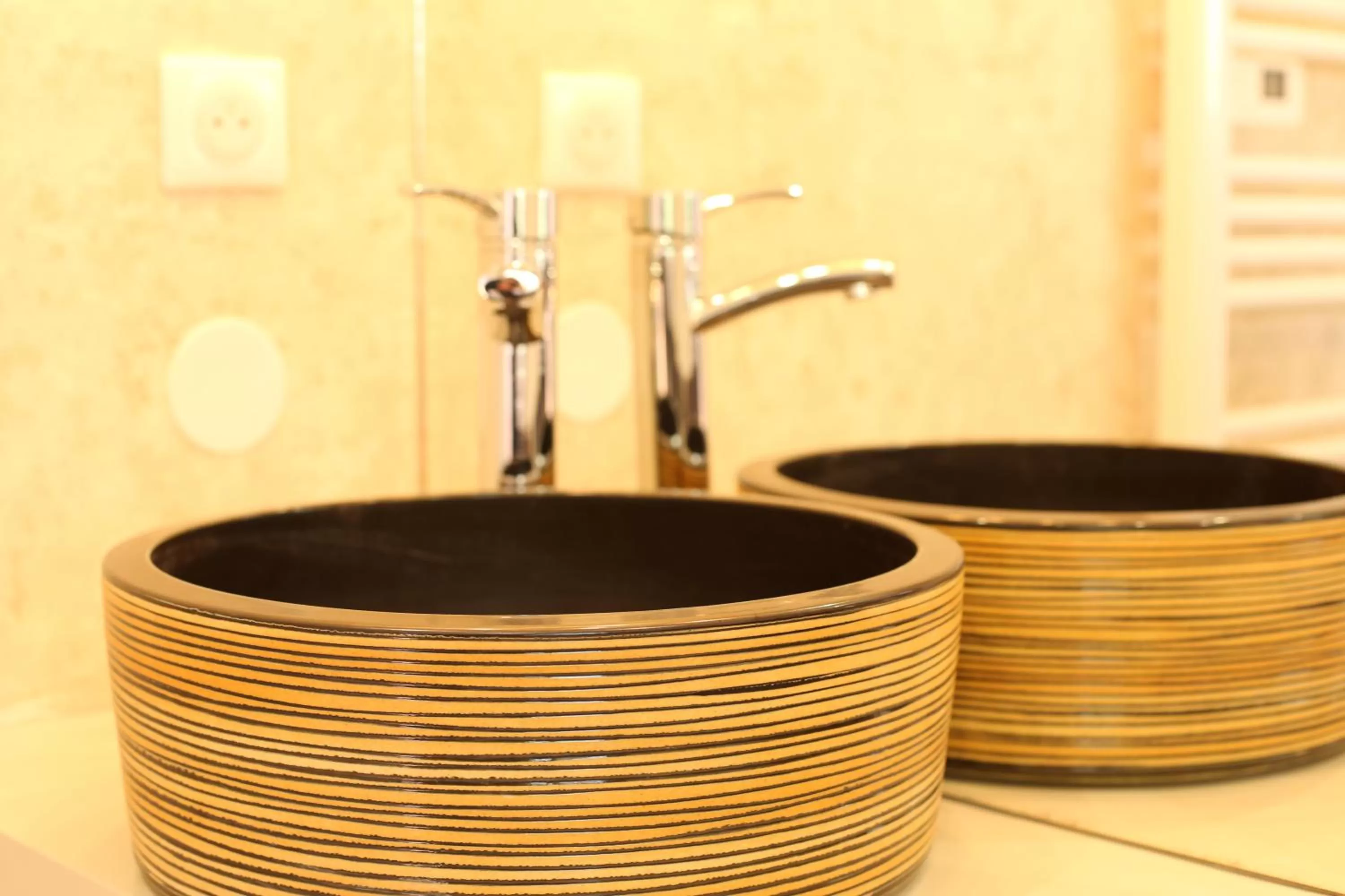 Decorative detail in Les Rêves de Flamboin