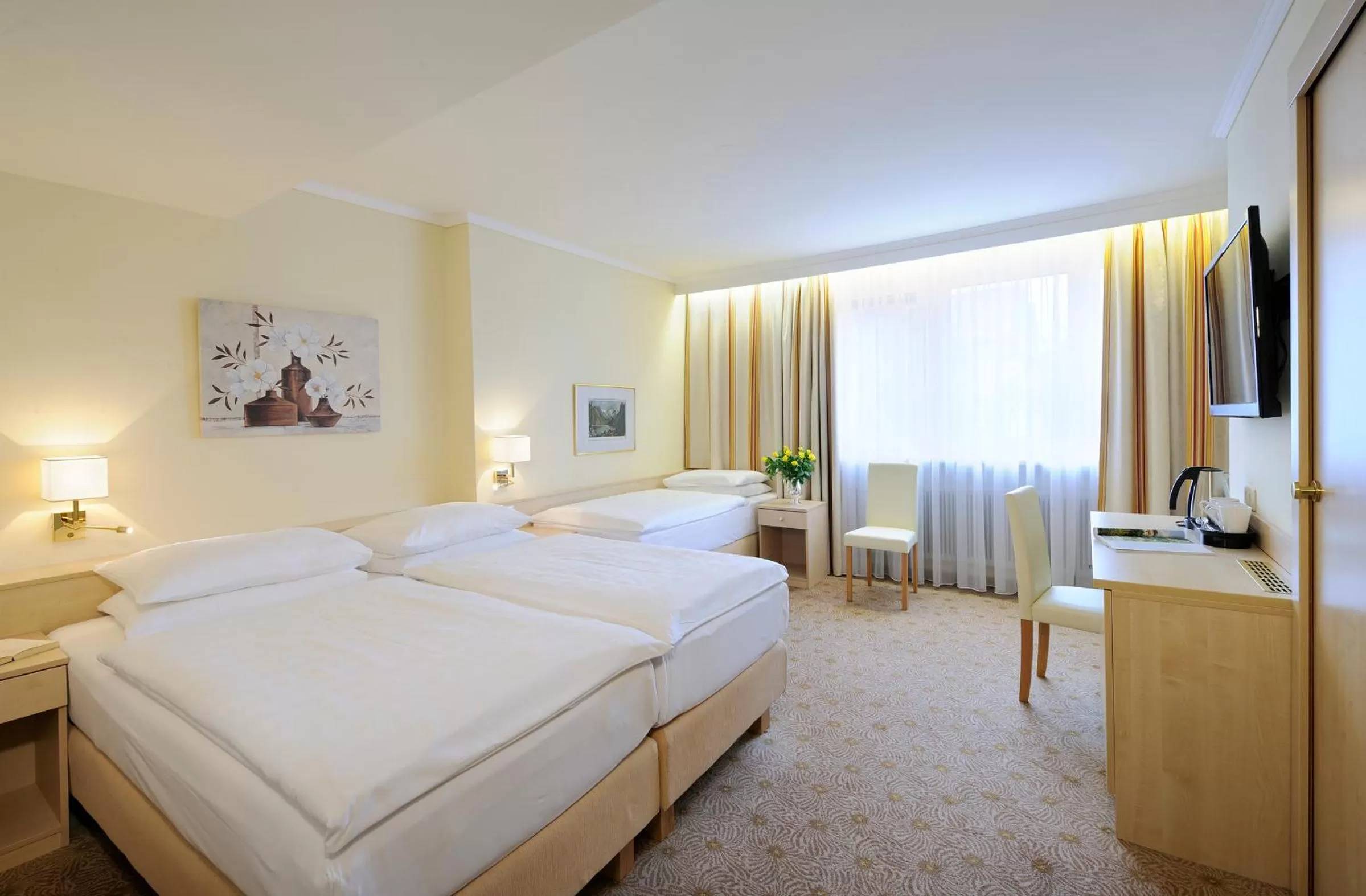 Photo of the whole room, Bed in Hotel Scherer