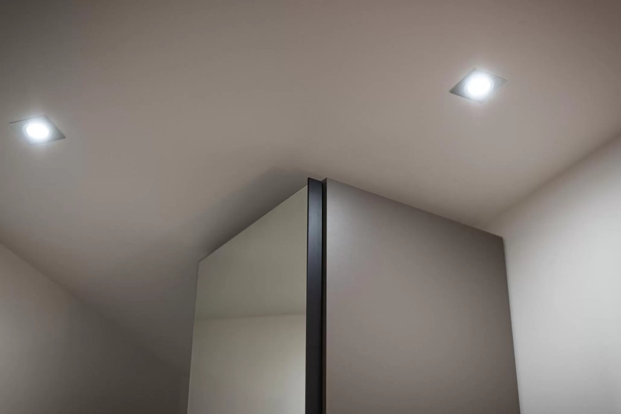 wardrobe in B&B Piazza Roma