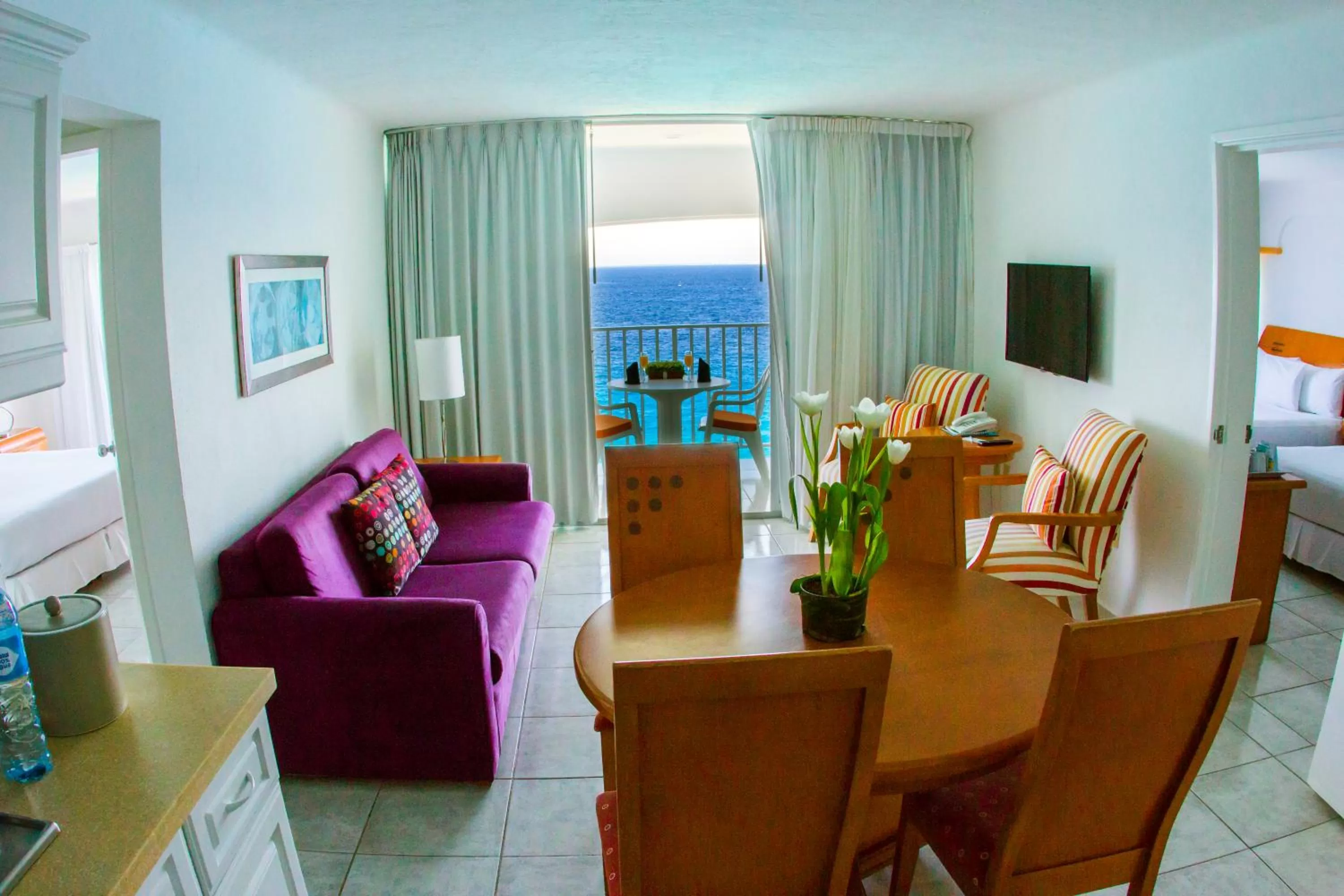 Living room in Coral Princess Hotel & Dive Resort