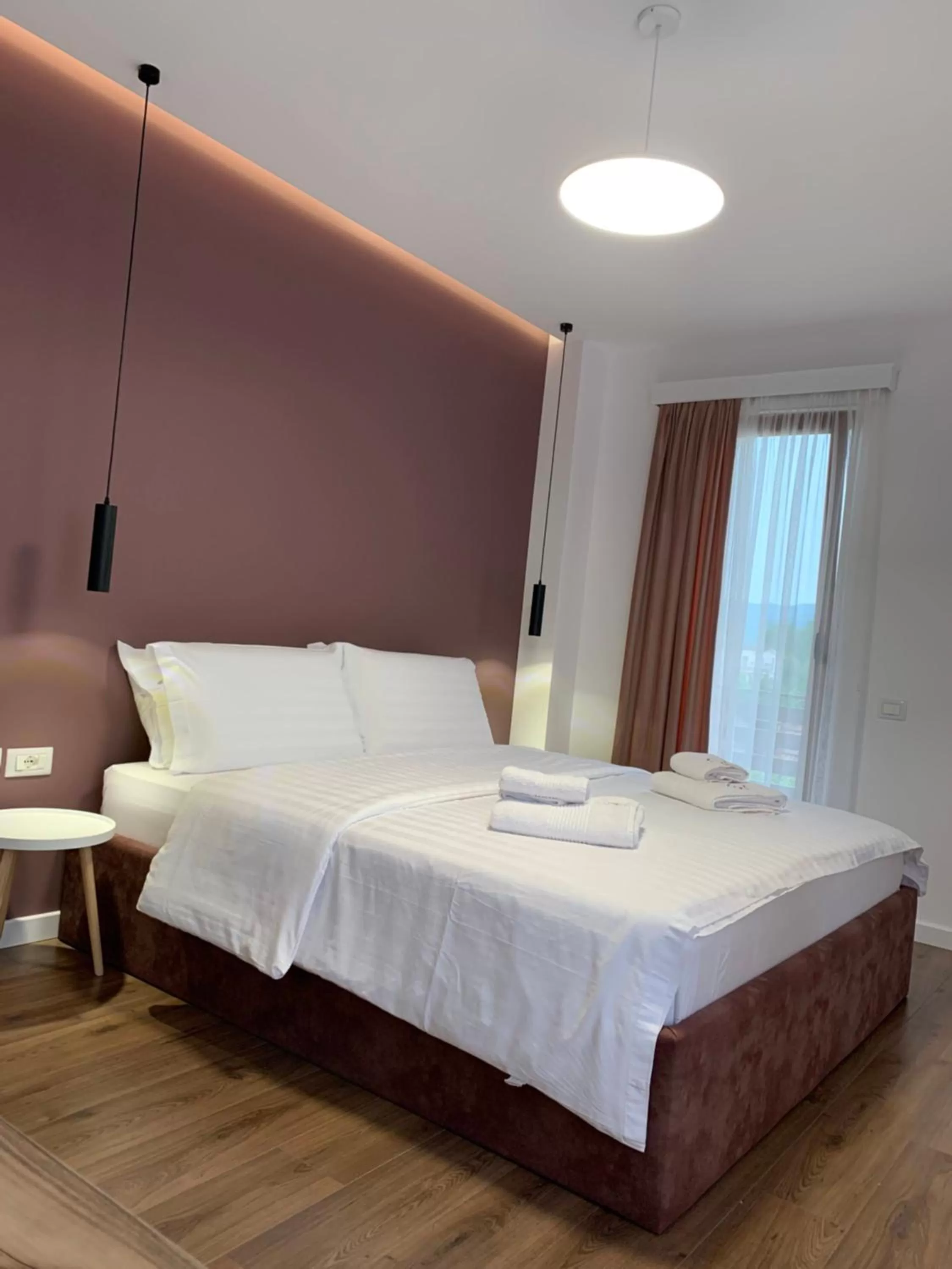 Bed in Grand Hotel Pogradec