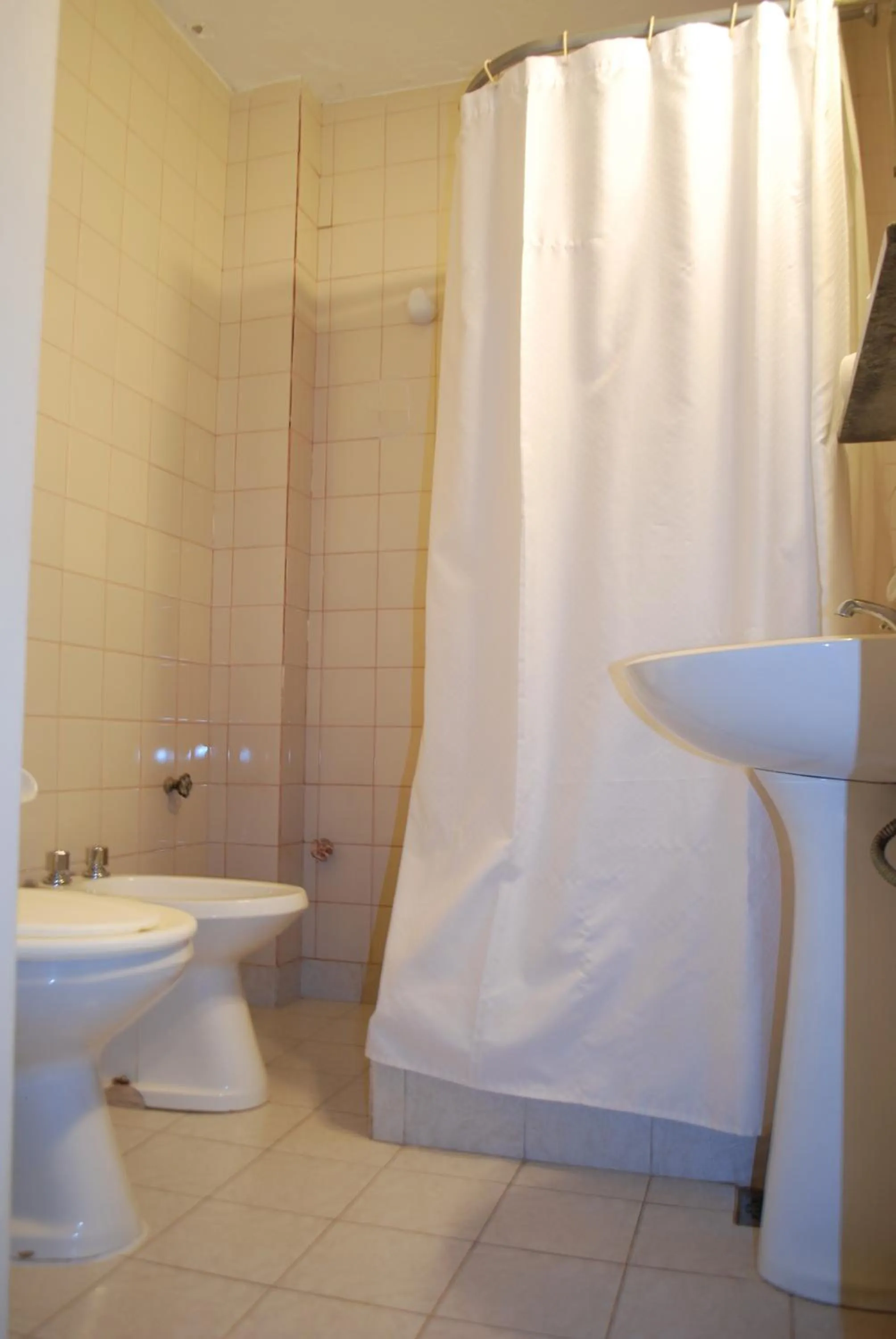 Bathroom in Hotel Gran Madryn