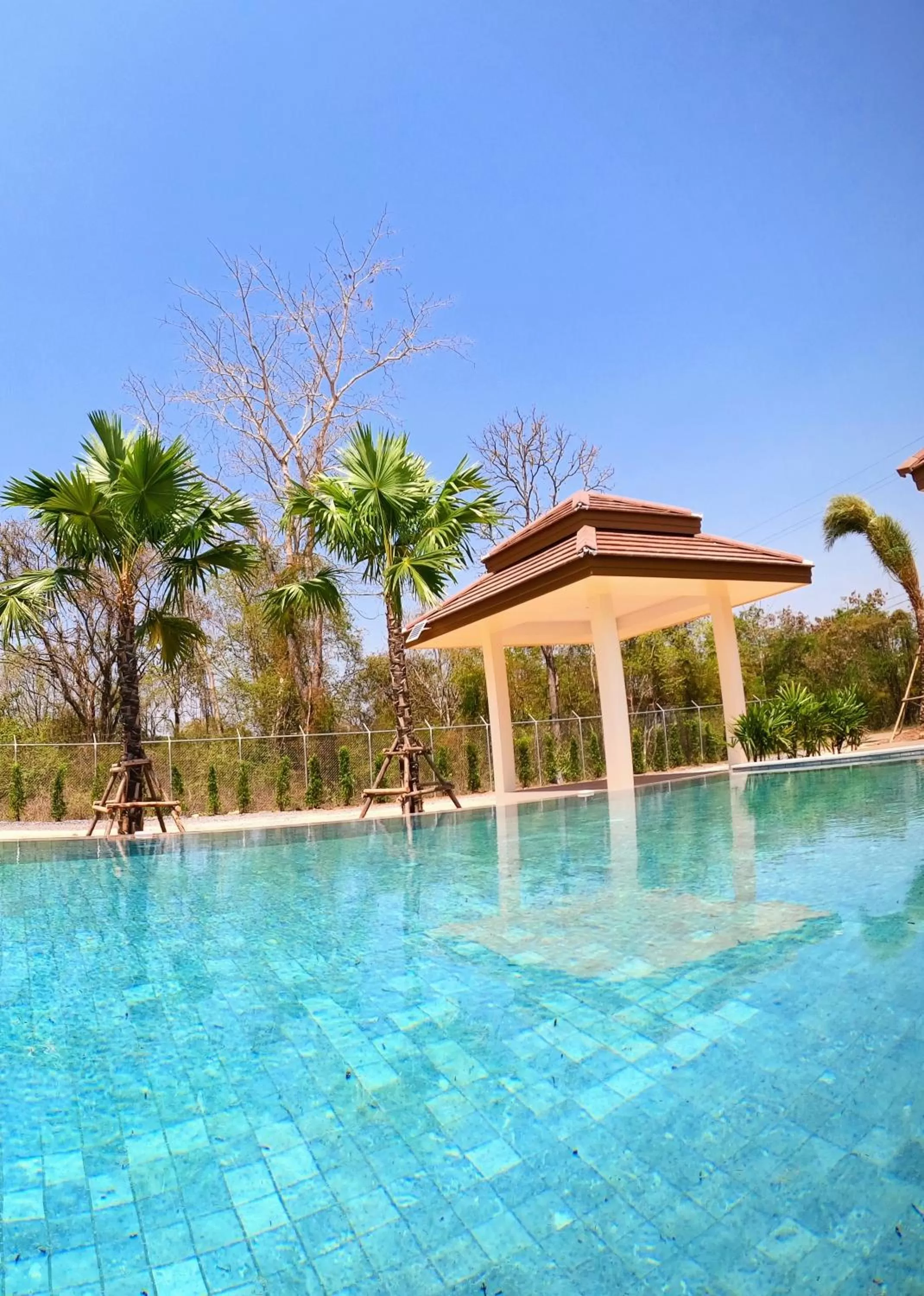 Swimming pool in Isan Golf & Adventure Hotel