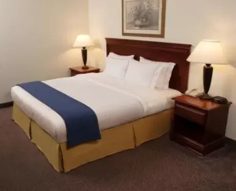Holiday Inn Express Hotel and Suites Elk City by IHG Holiday Inn Express Hotel and Suites Elk City by IHG