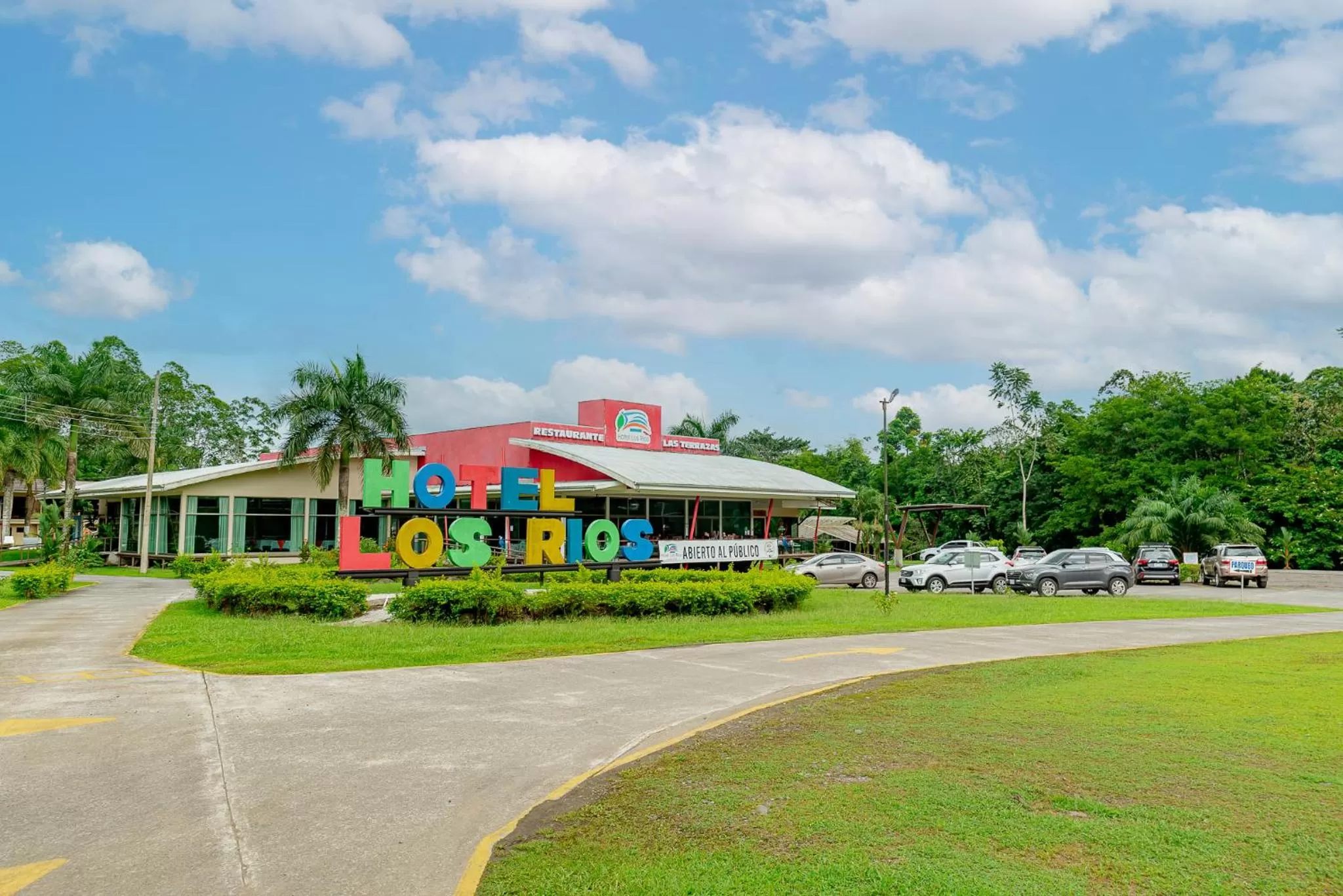 Property building in Hotel Los Rios