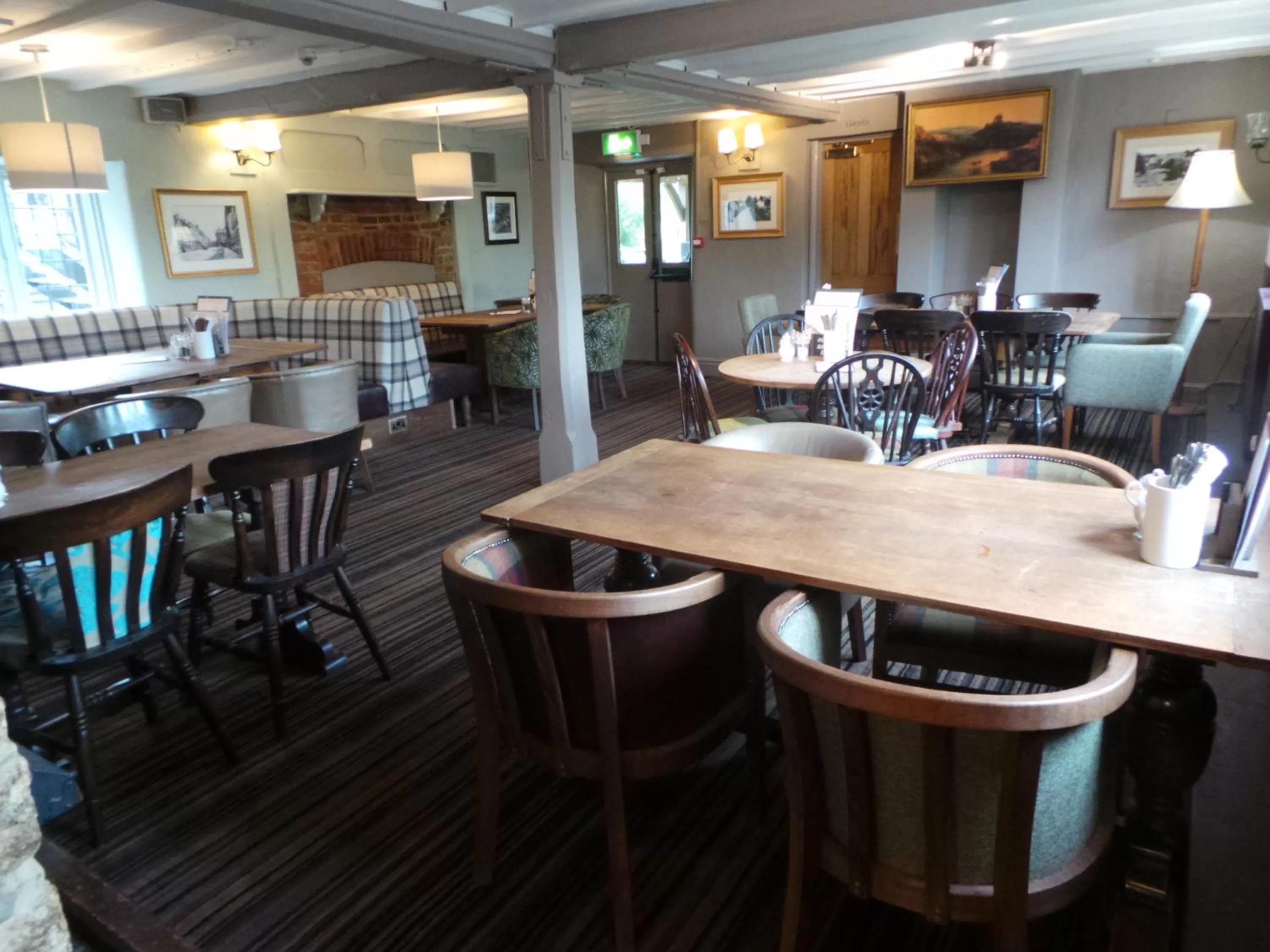 Lounge or bar in Dog House by Chef & Brewer Collection