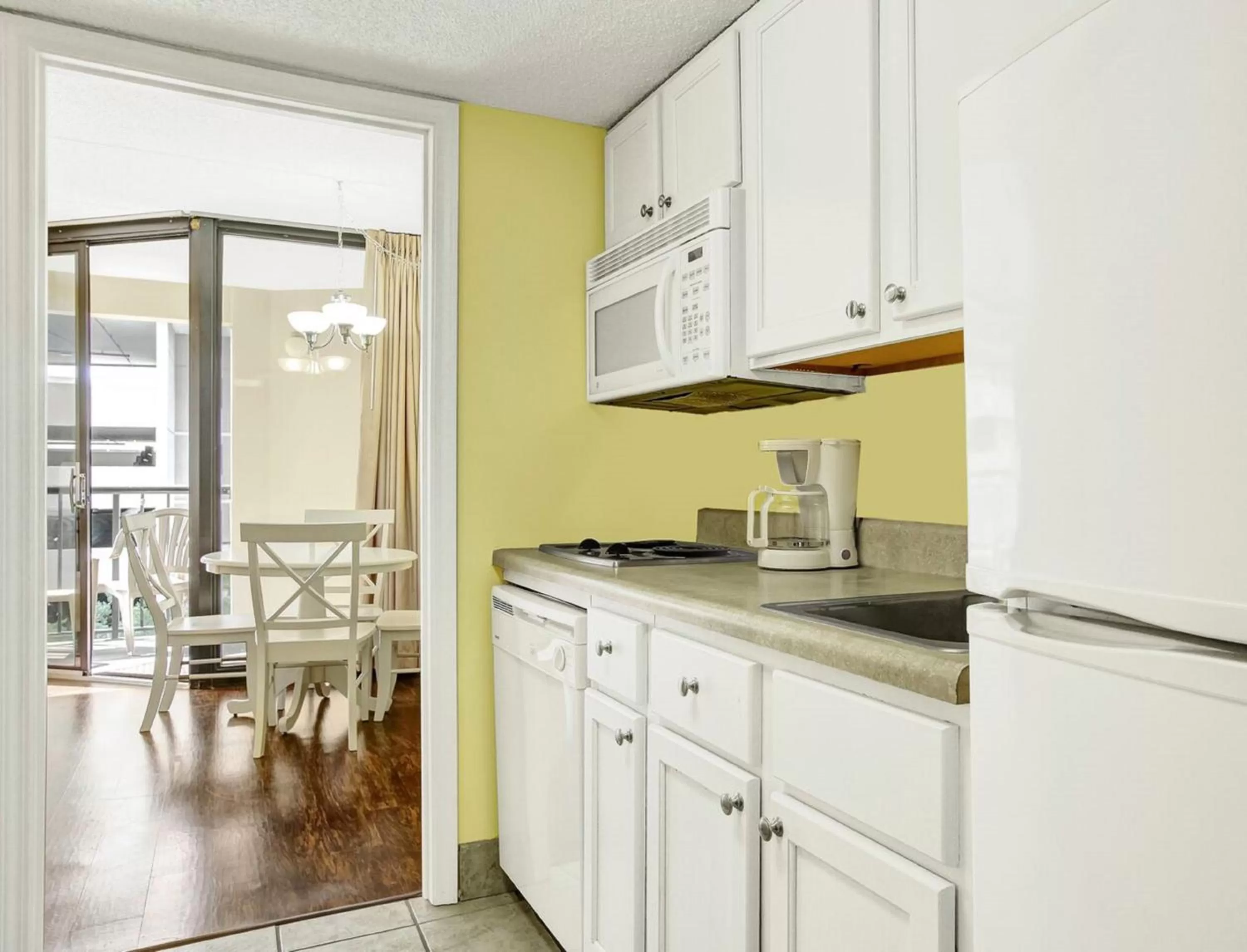Kitchen or kitchenette in Sand Dunes Resort & Suites